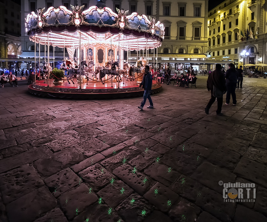 Fujifilm X-Pro2 + ZEISS Touit 12mm F2.8 sample photo. Firenze piazza della repubblica, la giostra...le stelle photography