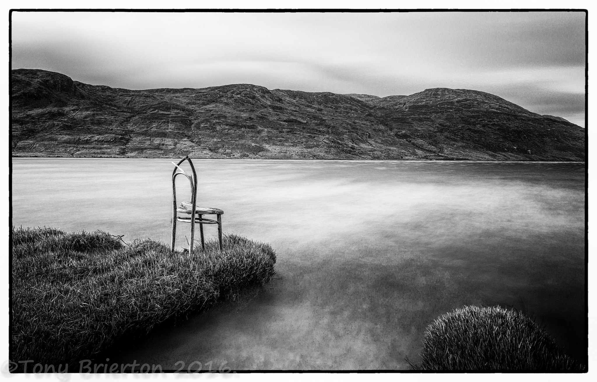 Sigma 20mm F1.8 EX DG Aspherical RF sample photo. The chair. photography