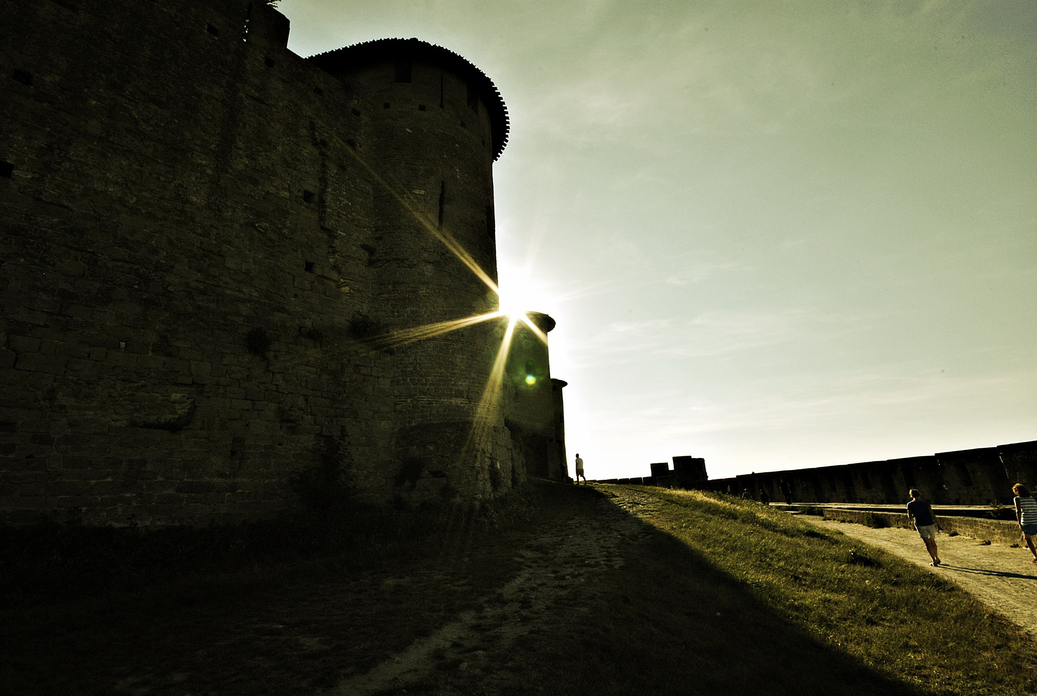 Sigma 10-20mm F4-5.6 EX DC HSM sample photo. Tras el sol photography