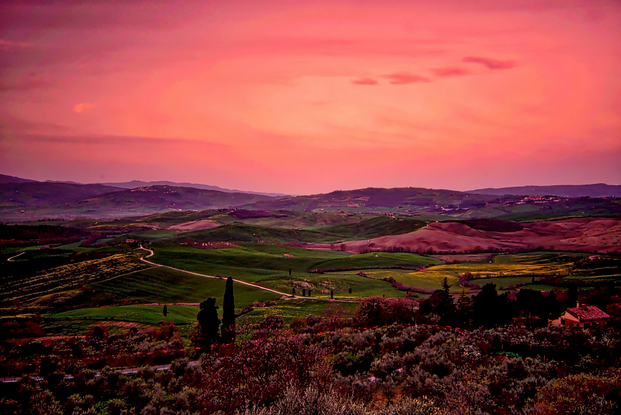 Sony SLT-A65 (SLT-A65V) + 20mm F2.8 sample photo. Sunrise in pienza photography