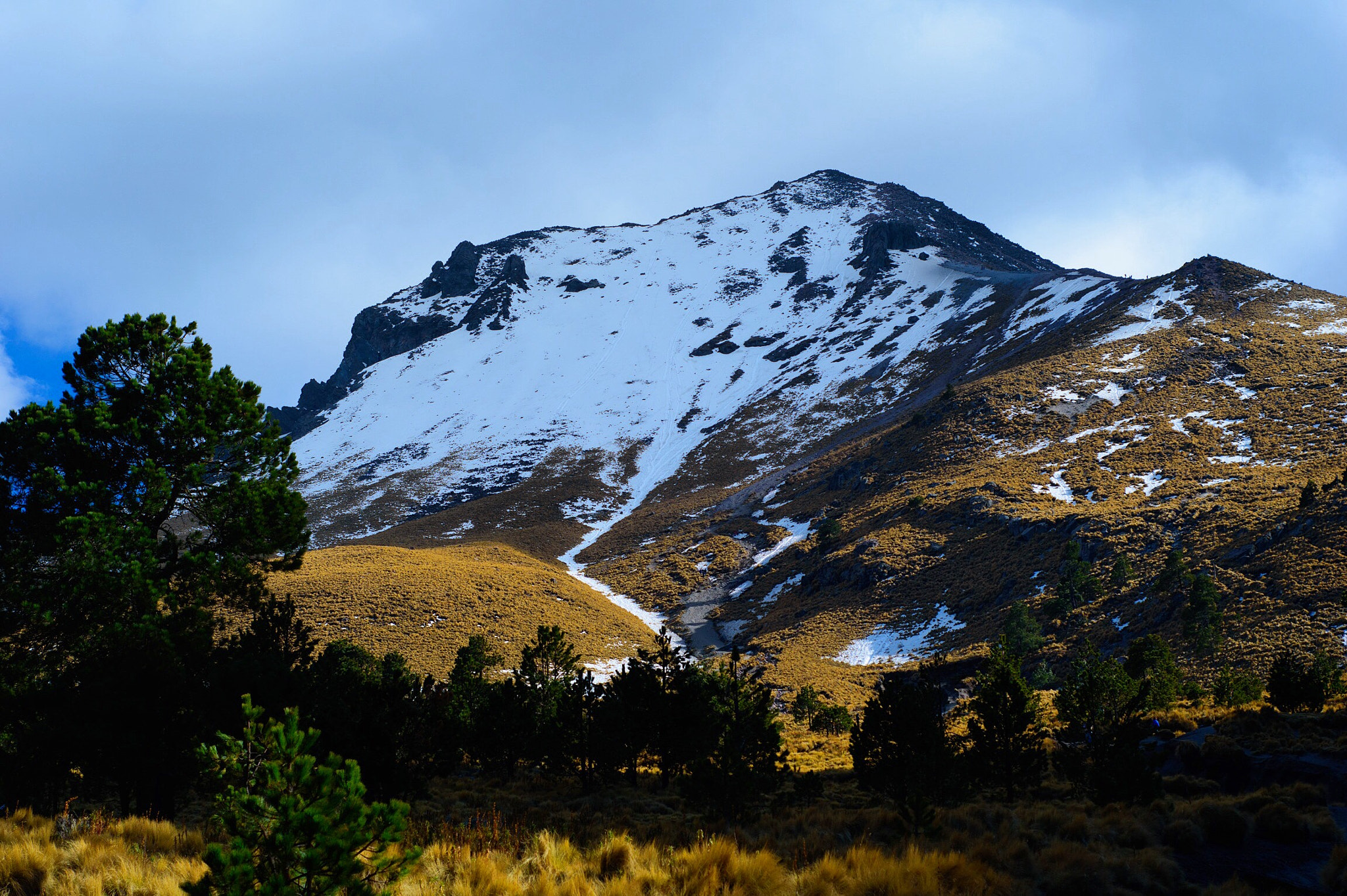 Nikon D5500 + Nikon AF Nikkor 50mm F1.8D sample photo. Vista de la malinche tomada desde "el arenero " photography