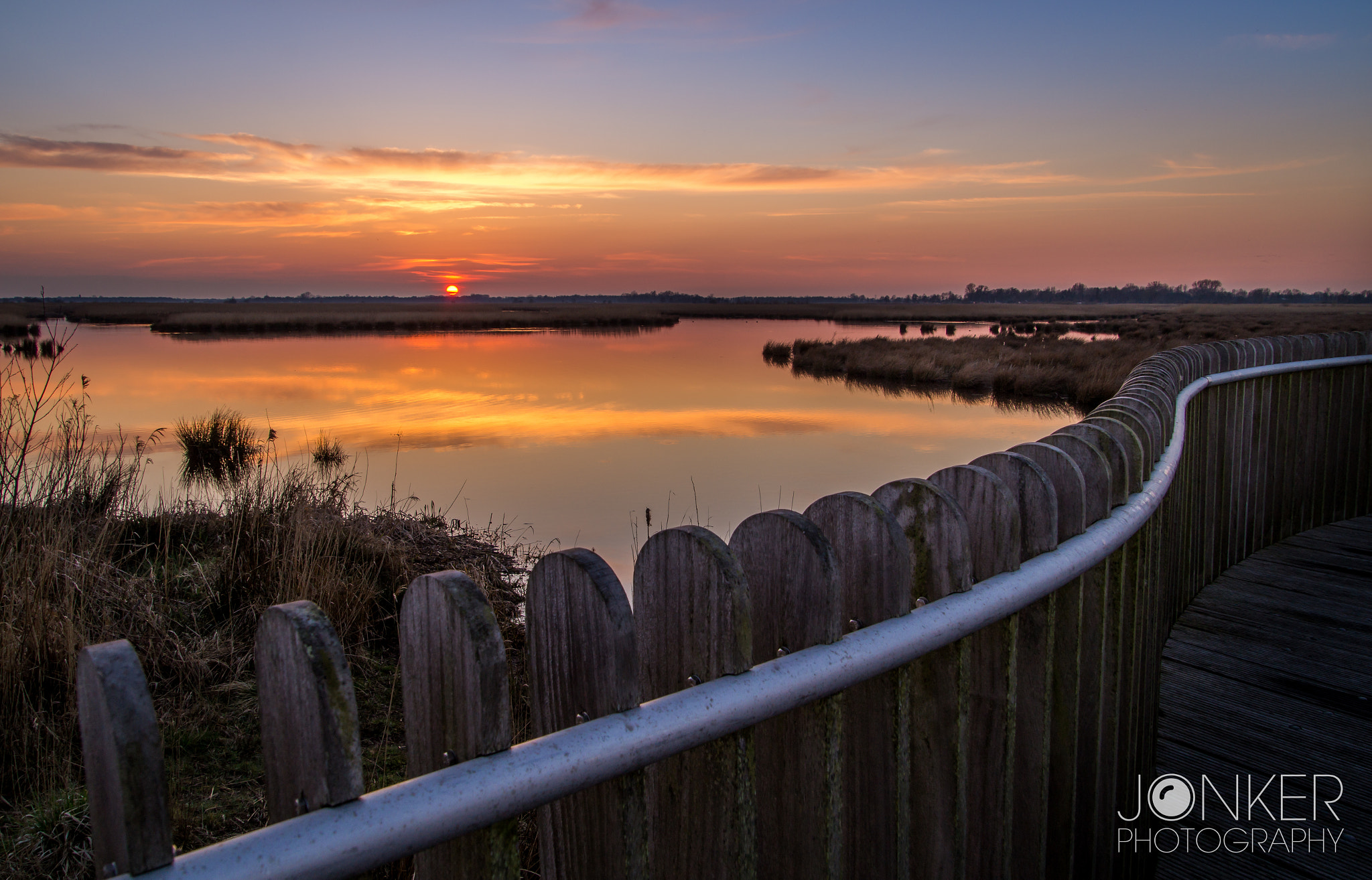 Tamron 18-270mm F3.5-6.3 Di II PZD sample photo. Sunset at onlanden photography