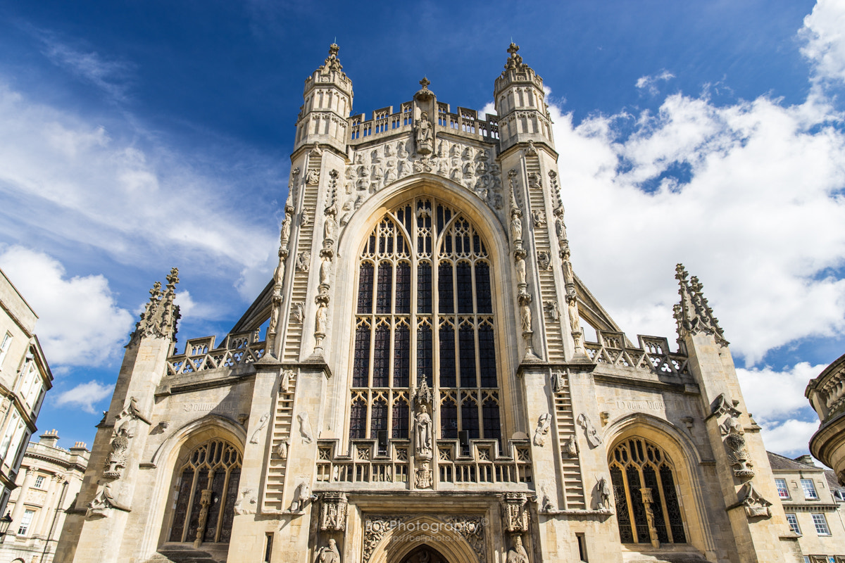 Sony a7 II + Canon EF 85mm F1.2L II USM sample photo. Bath abbey. photography