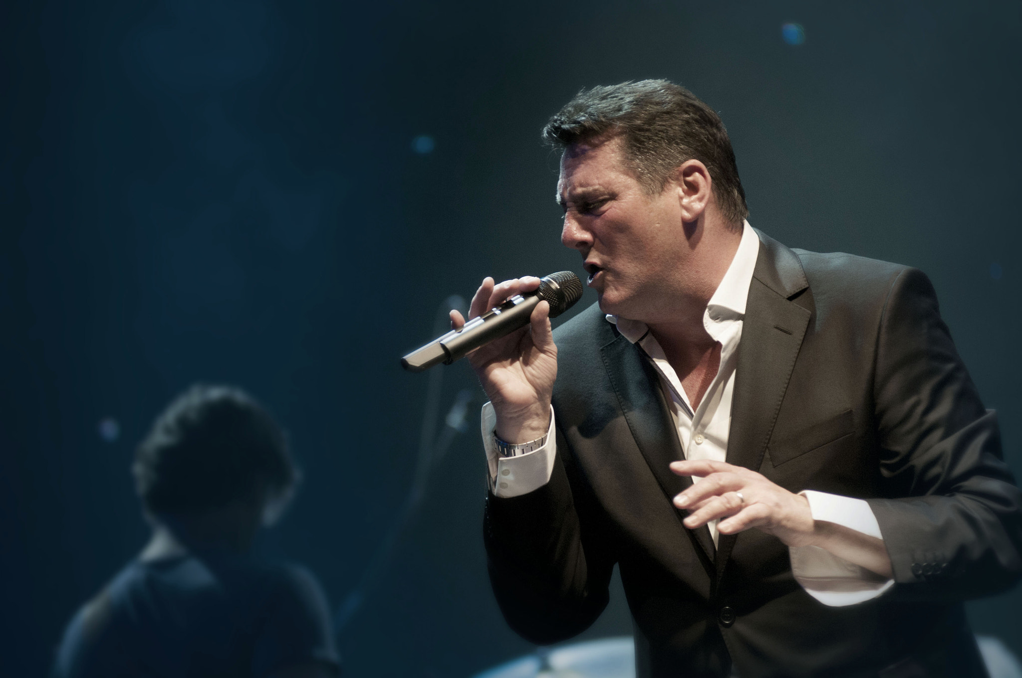 Nikon D300S + AF Zoom-Nikkor 80-200mm f/2.8 ED sample photo. Tony hadley live in rome photography