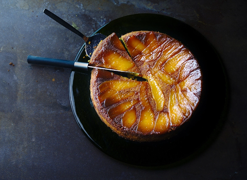 Samsung NX300 + Samsung NX 50-200mm F4-5.6 ED OIS sample photo. Tart caramelized pears with ginger photography