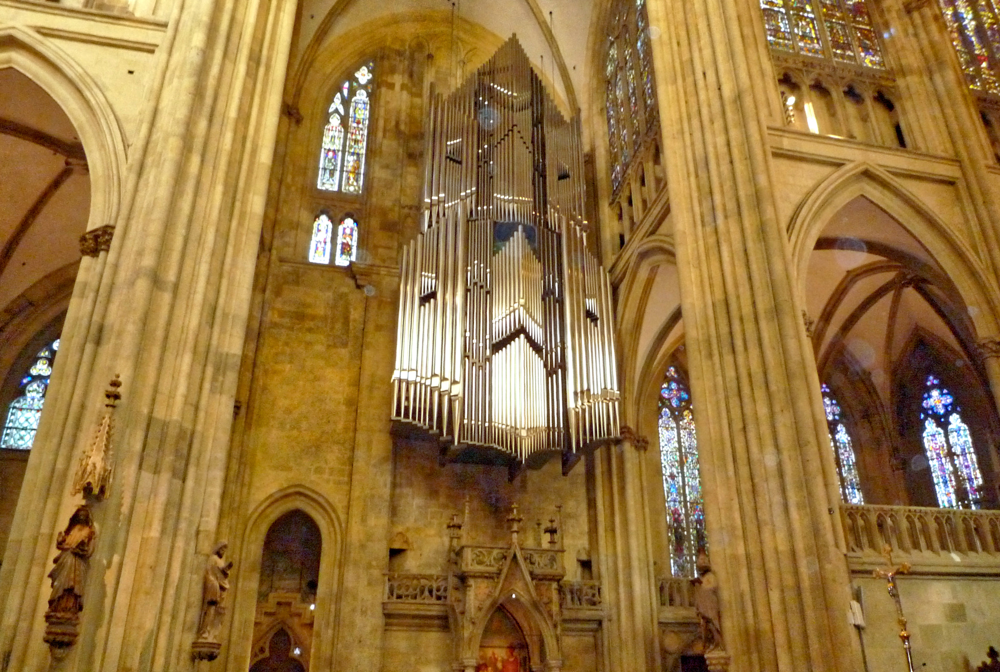 Panasonic DMC-FX35 sample photo. Organ 0411 photography