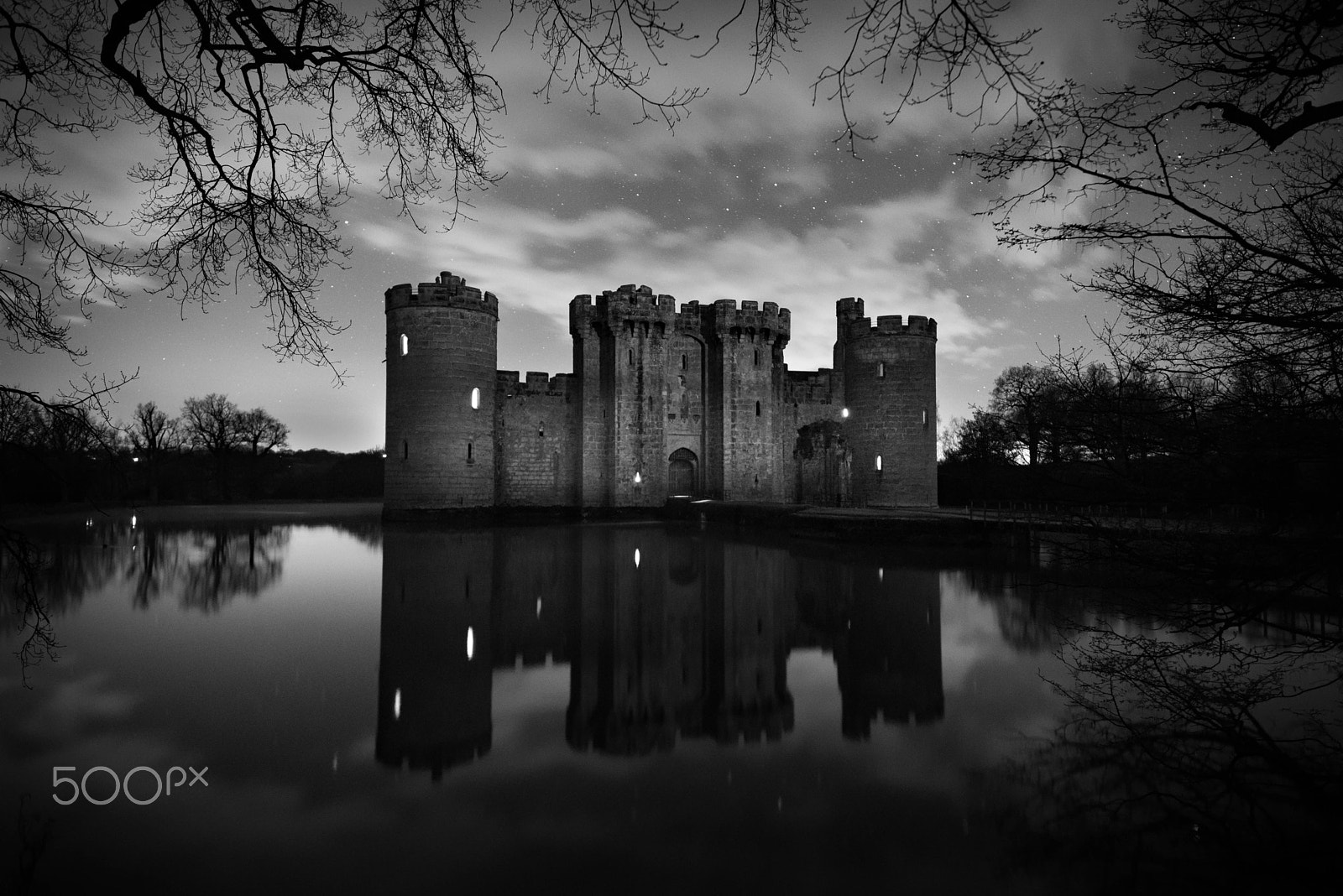 Samyang 12mm F2.8 ED AS NCS Fisheye sample photo. Calm night at bodiam castle photography
