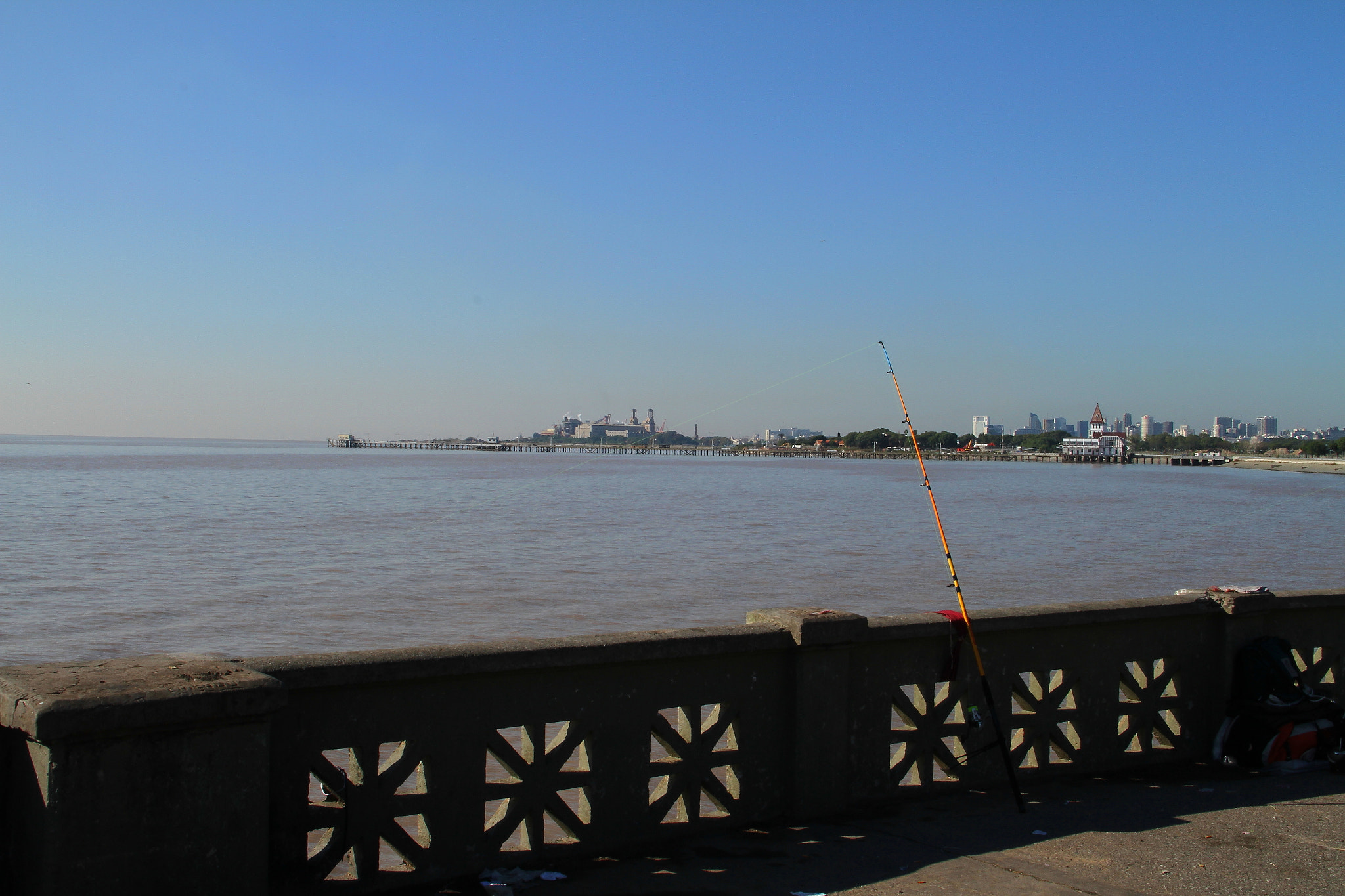 Canon EF-S 18-135mm F3.5-5.6 IS sample photo. Rio de la plata photography