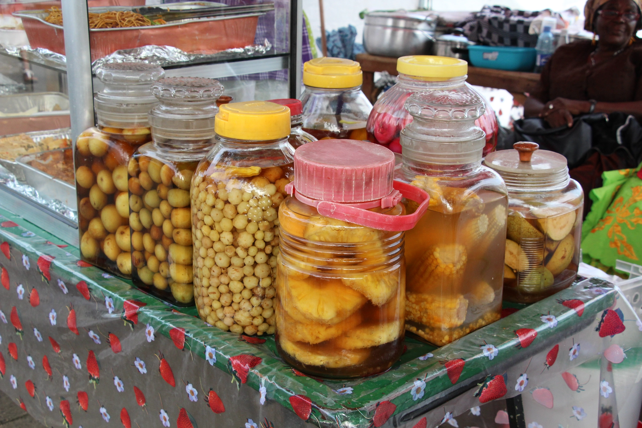 Canon EF-S 18-135mm F3.5-5.6 IS STM sample photo. Fruit in a jar photography