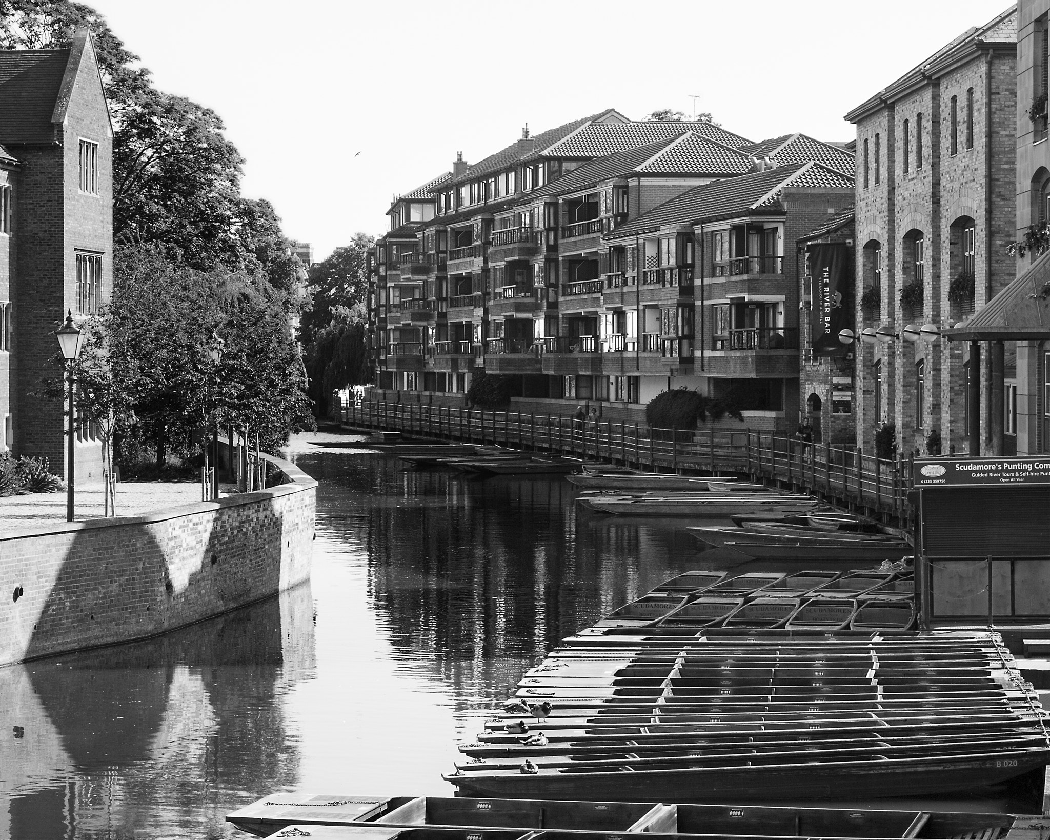 Olympus E-30 + OLYMPUS 14-54mm Lens sample photo. Punts, bicycles and the river cam photography