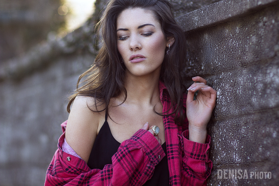 Canon EOS 7D + Canon EF 85mm F1.2 sample photo. Hayley photography