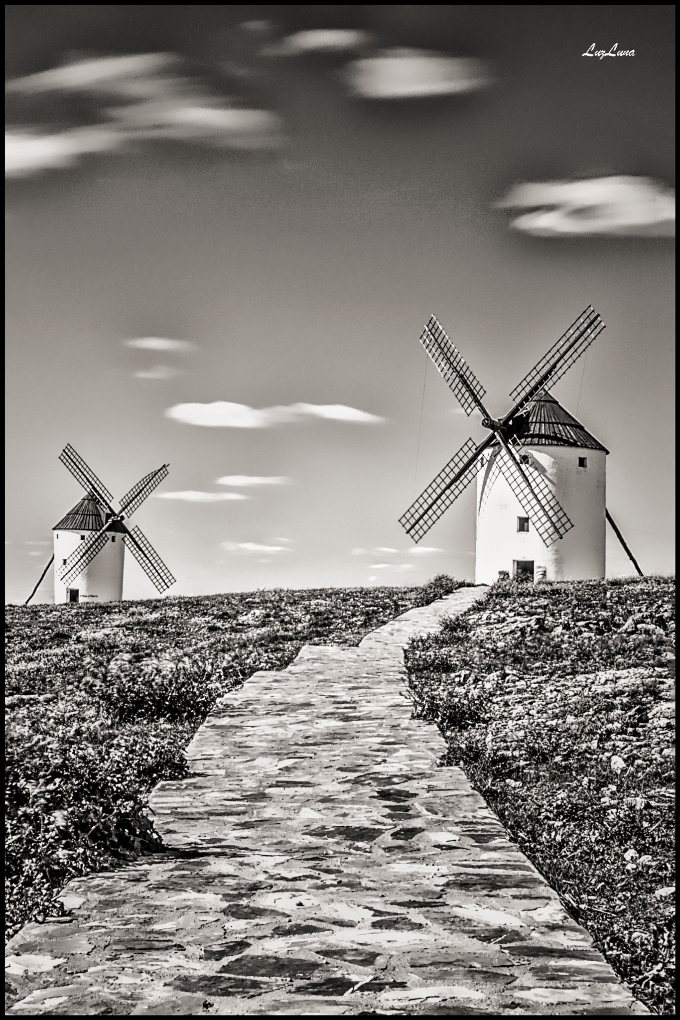 Sigma 10-20mm F3.5 EX DC HSM sample photo. The giants of don quijote photography