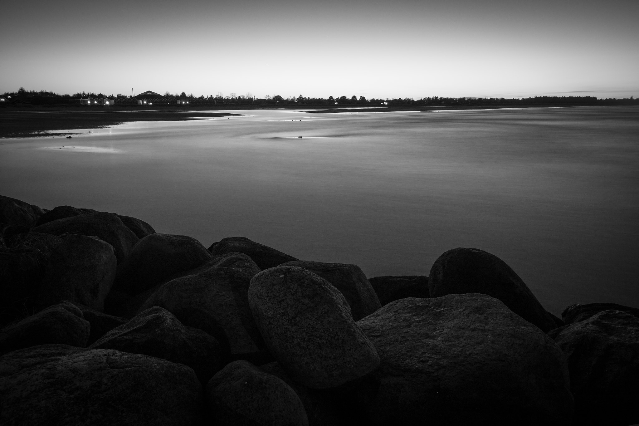 Canon EF-S 10-18mm F4.5–5.6 IS STM sample photo. Sunset tide photography