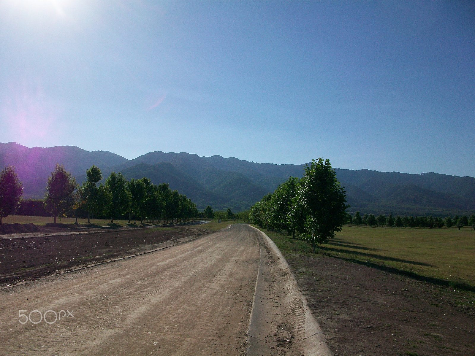 Kodak EASYSHARE M1063 DIGITAL CAMERA sample photo. Mountains and trees photography