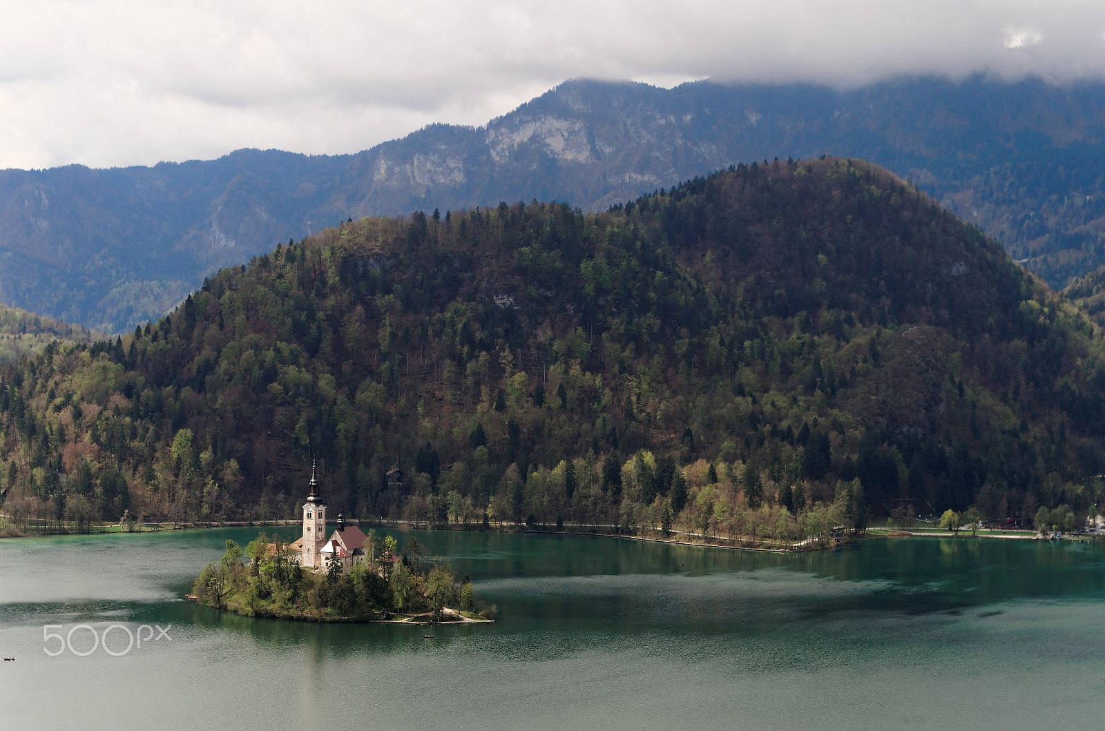 Pentax smc DA 18-55mm F3.5-5.6 AL sample photo. Bled in early spring colours photography