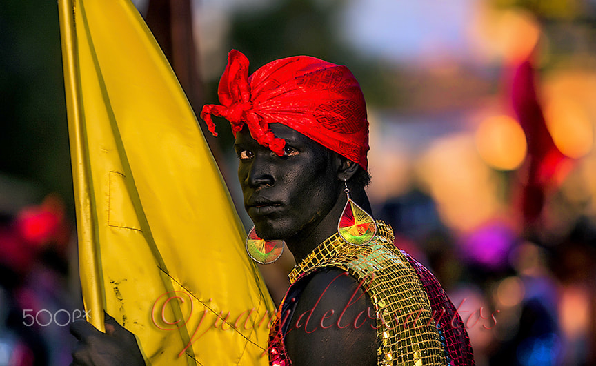 Canon EOS 40D + Canon EF 80-200mm f/2.8L sample photo. Carnaval. photography