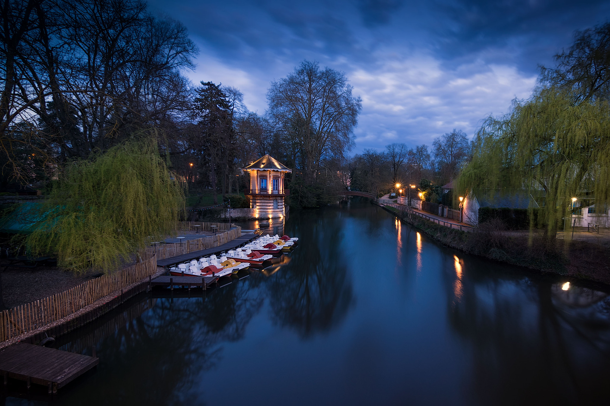 Sony DT 50mm F1.8 SAM sample photo. La petite venise photography