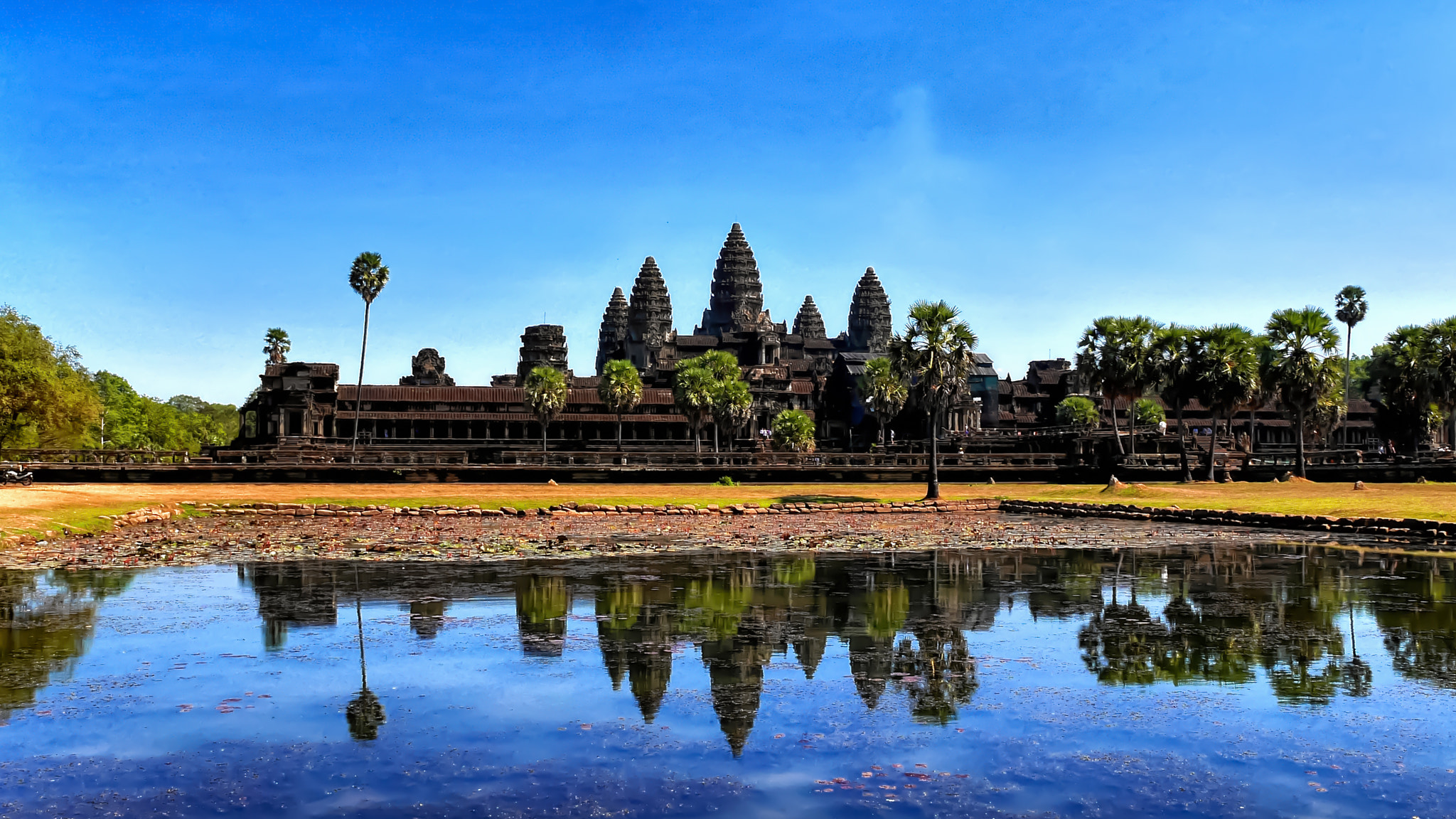 Panasonic Lumix DMC-GM1 sample photo. Angkor wat photography