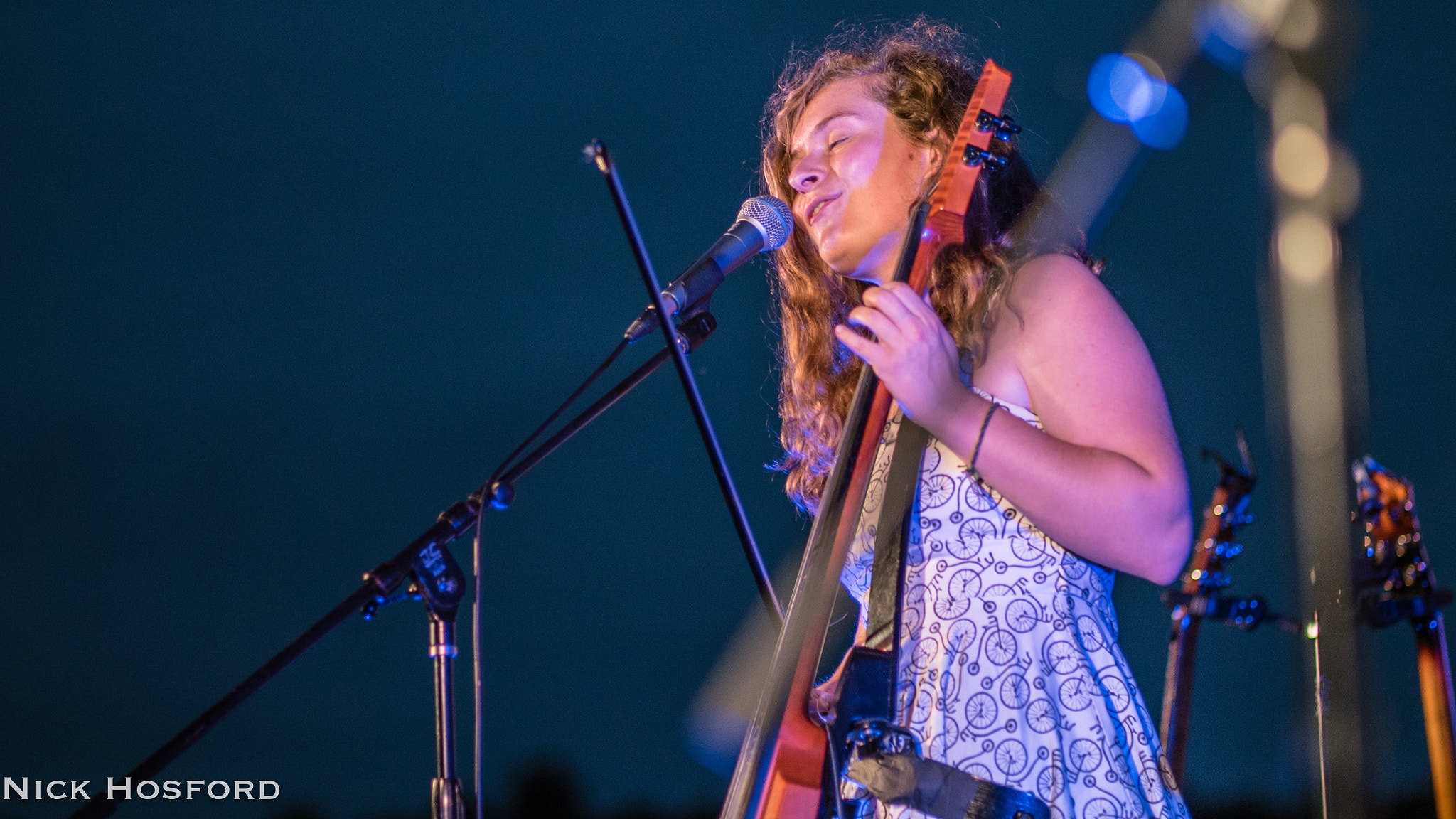 Sony a7S + Canon EF 85mm F1.8 USM sample photo. The accidentals live photography