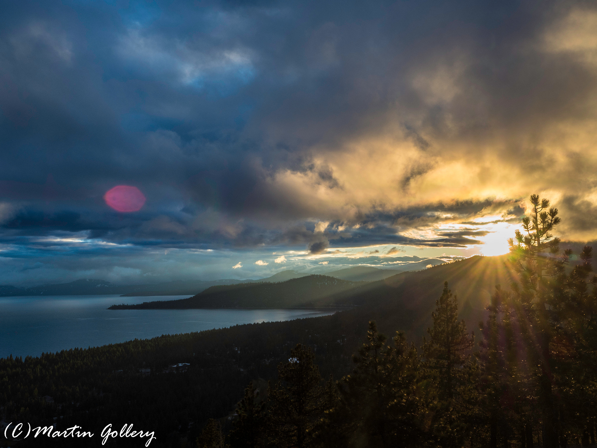 Olympus OM-D E-M5 II + Olympus Zuiko Digital ED 12-60mm F2.8-4.0 SWD sample photo. Lake tahoe sunset- east side photography