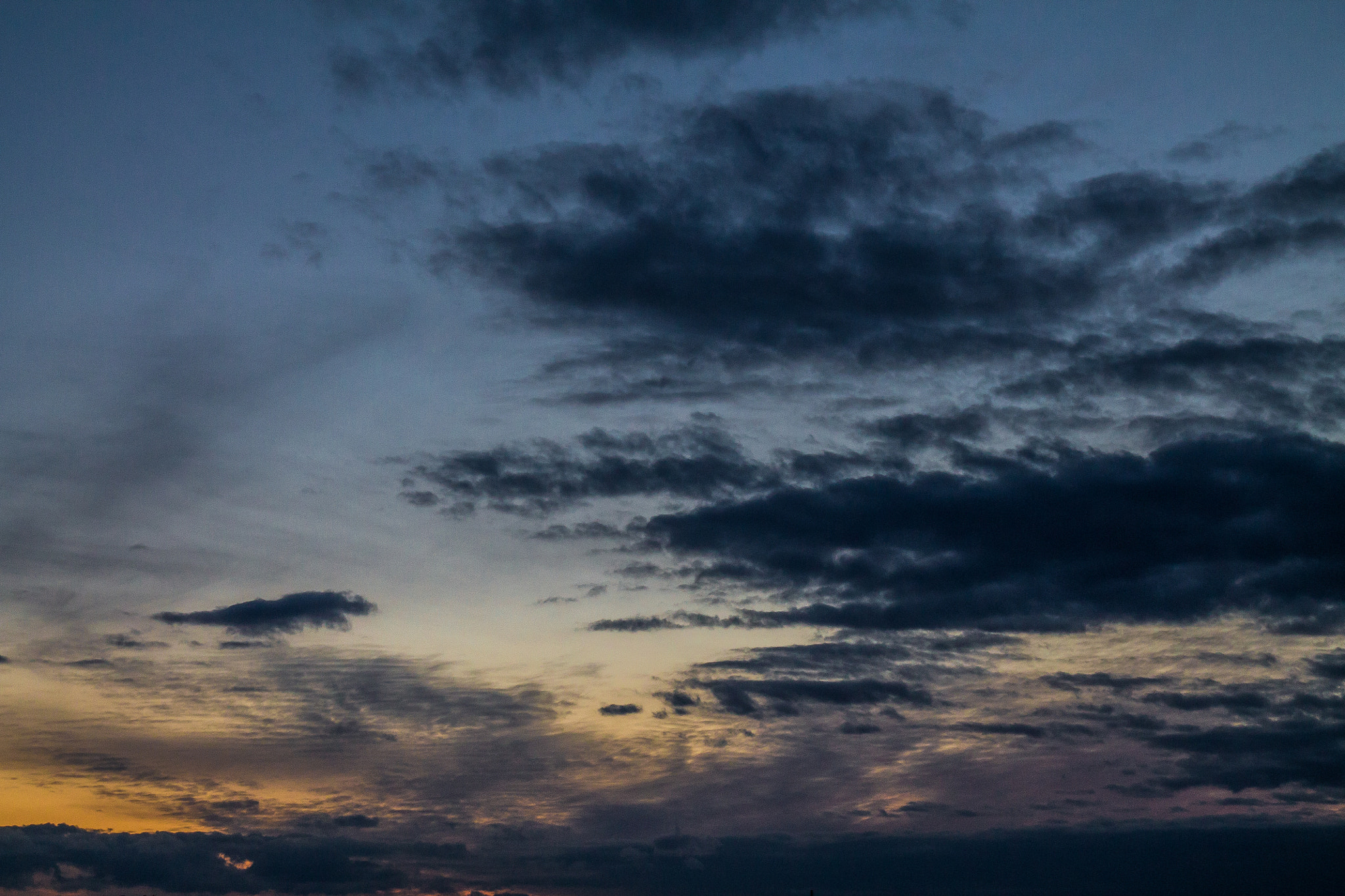 Sigma 17-70mm F2.8-4 DC Macro OS HSM sample photo. Spring sunset photography