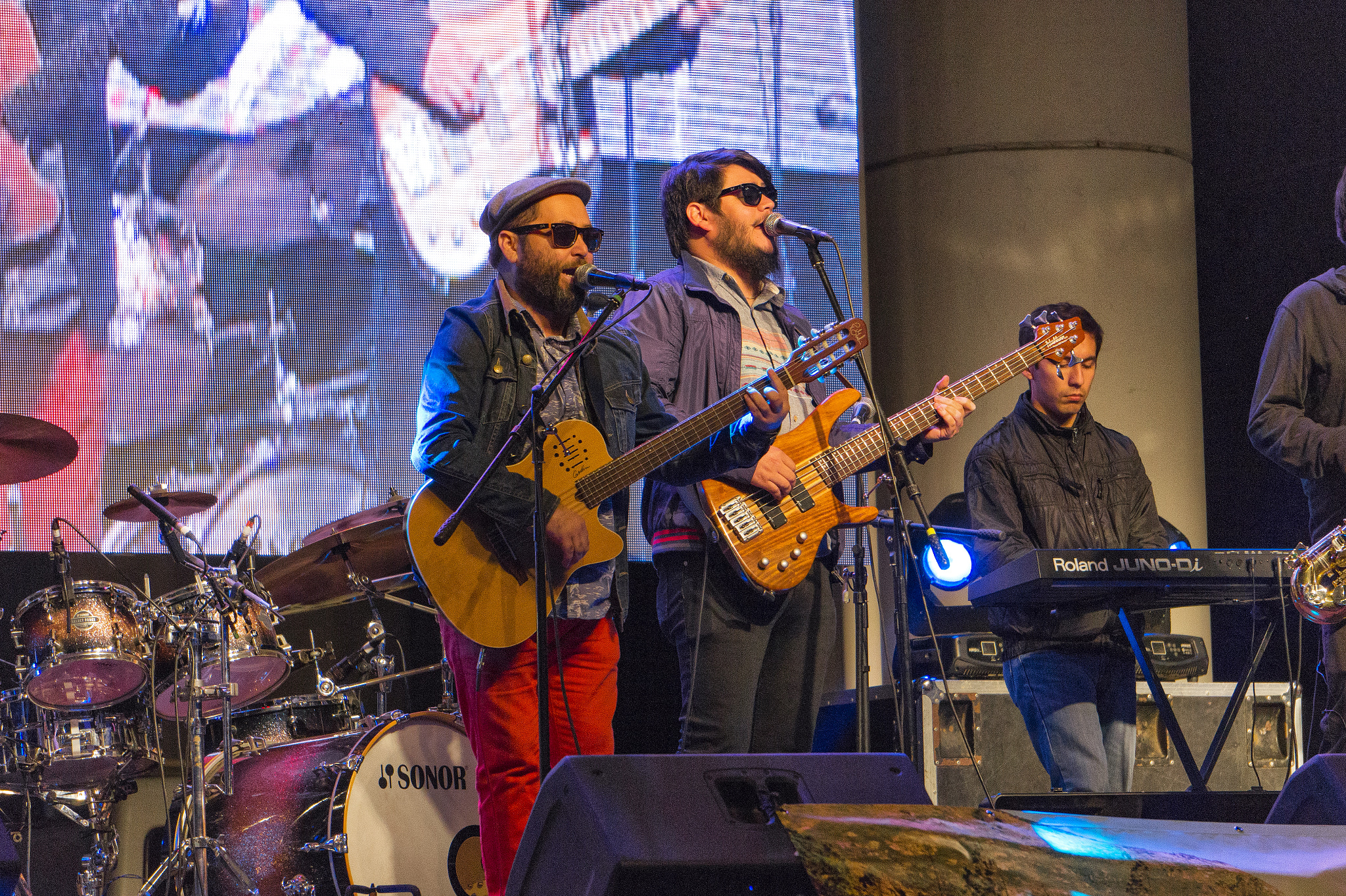 Sony Alpha a3500 sample photo. Concert of guatones leales photography