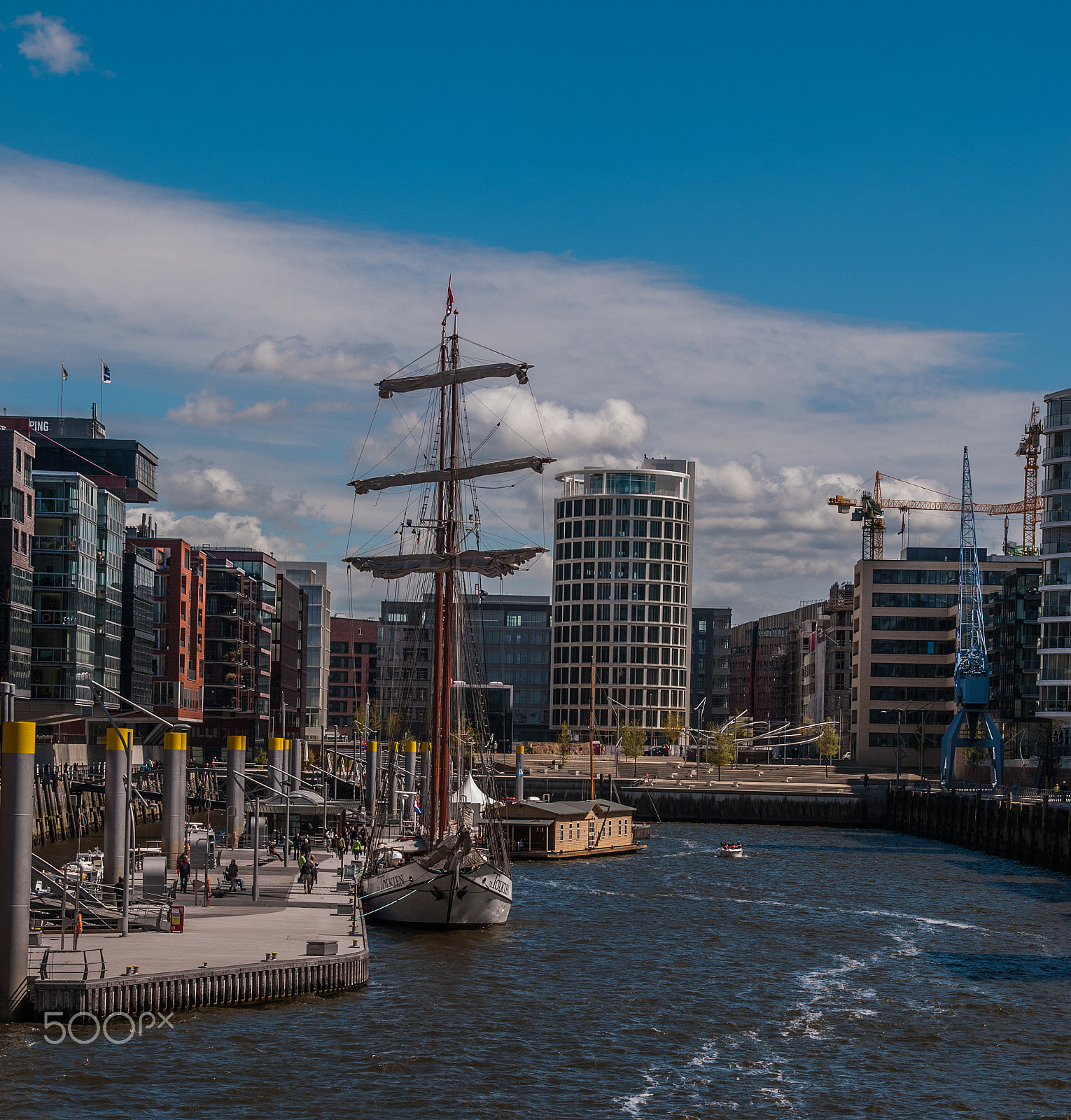 Nikon D300 + Sigma 18-200mm F3.5-6.3 DC sample photo. Waterfront photography