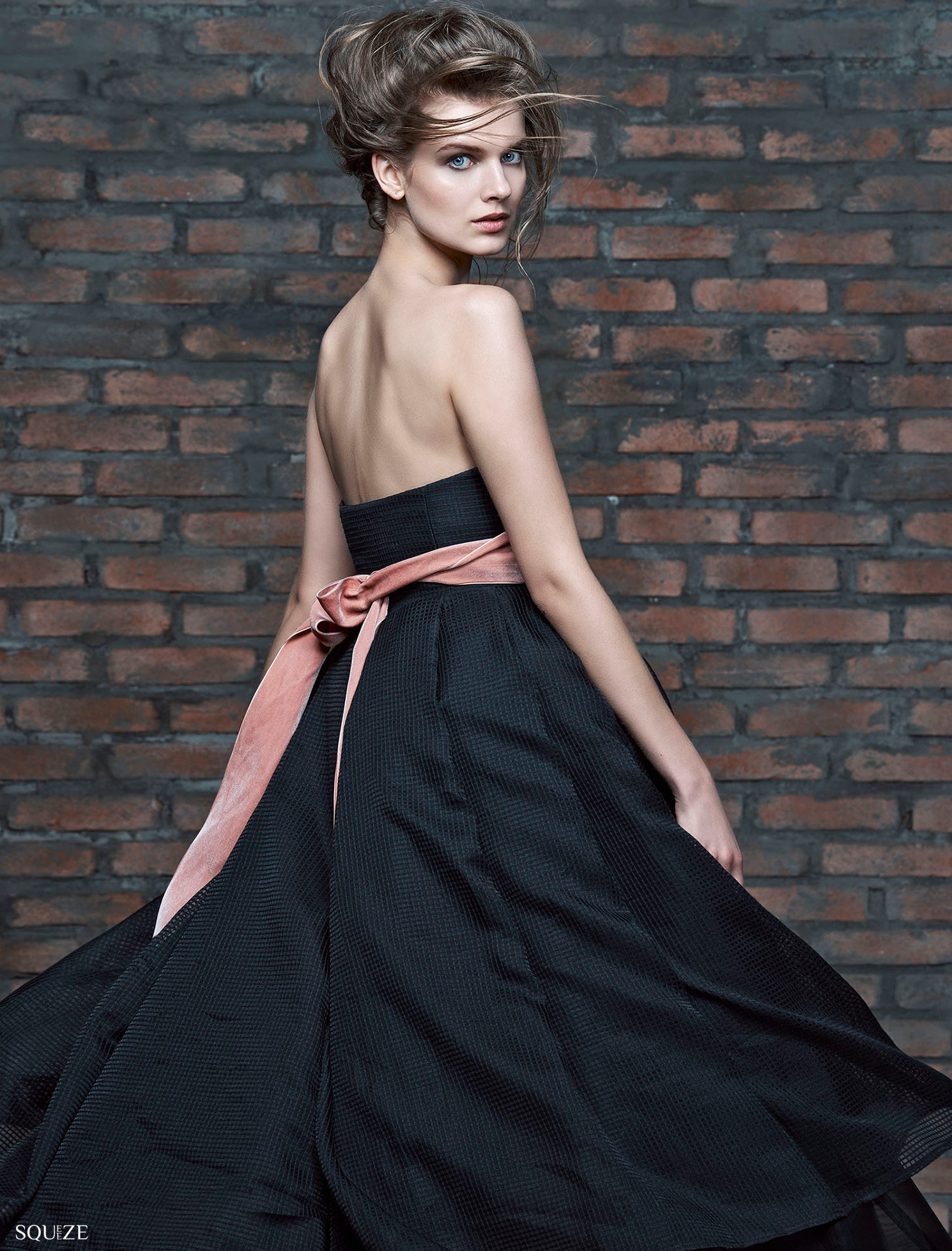 Sony Sonnar T* 135mm F1.8 ZA sample photo. Santa strucko @ squeeze - fashion editorial photography