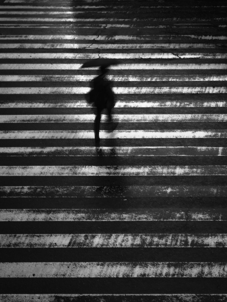 Olympus PEN E-P5 sample photo. People rush photography