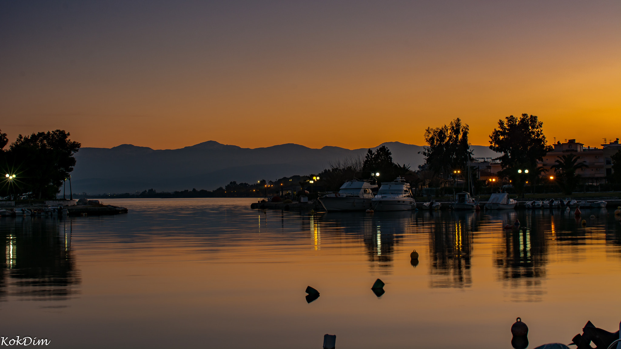 Nikon D7100 + AF Zoom-Nikkor 35-70mm f/2.8D sample photo. Agxialos port photography