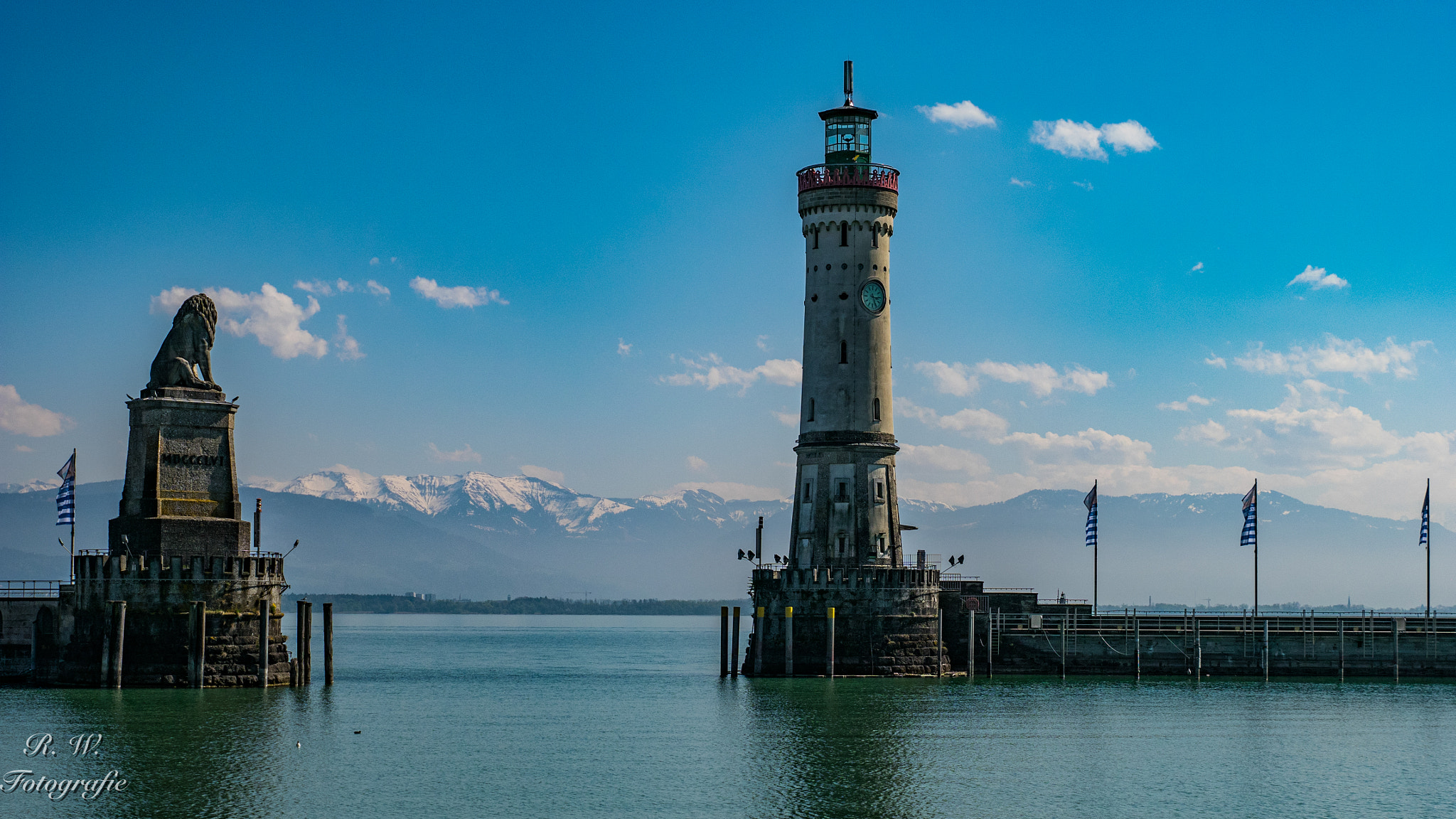 Panasonic Lumix DMC-GM1 sample photo. Lindau - hafenausfahrt photography