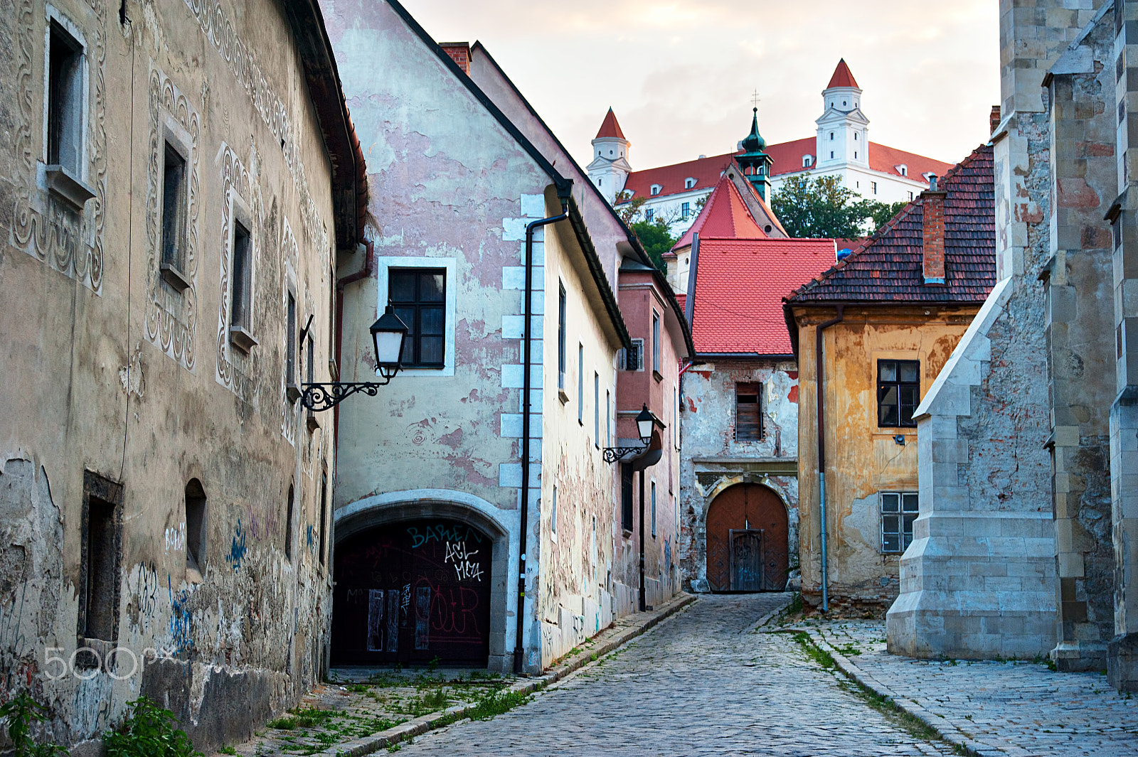 AF Zoom-Nikkor 28-80mm f/3.3-5.6G sample photo. Bratislava old town photography
