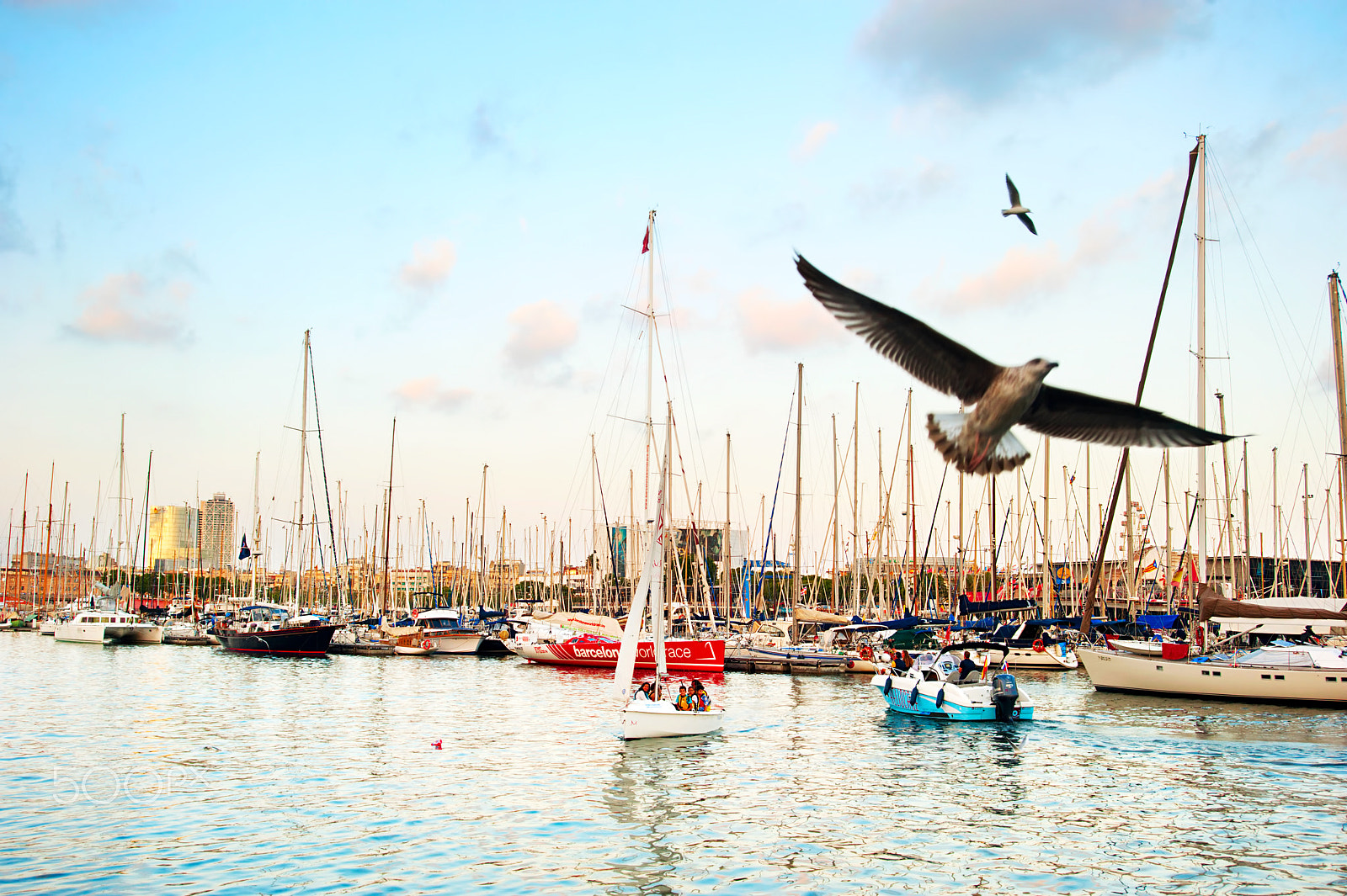 AF Zoom-Nikkor 28-80mm f/3.3-5.6G sample photo. Port vell, barcelona photography
