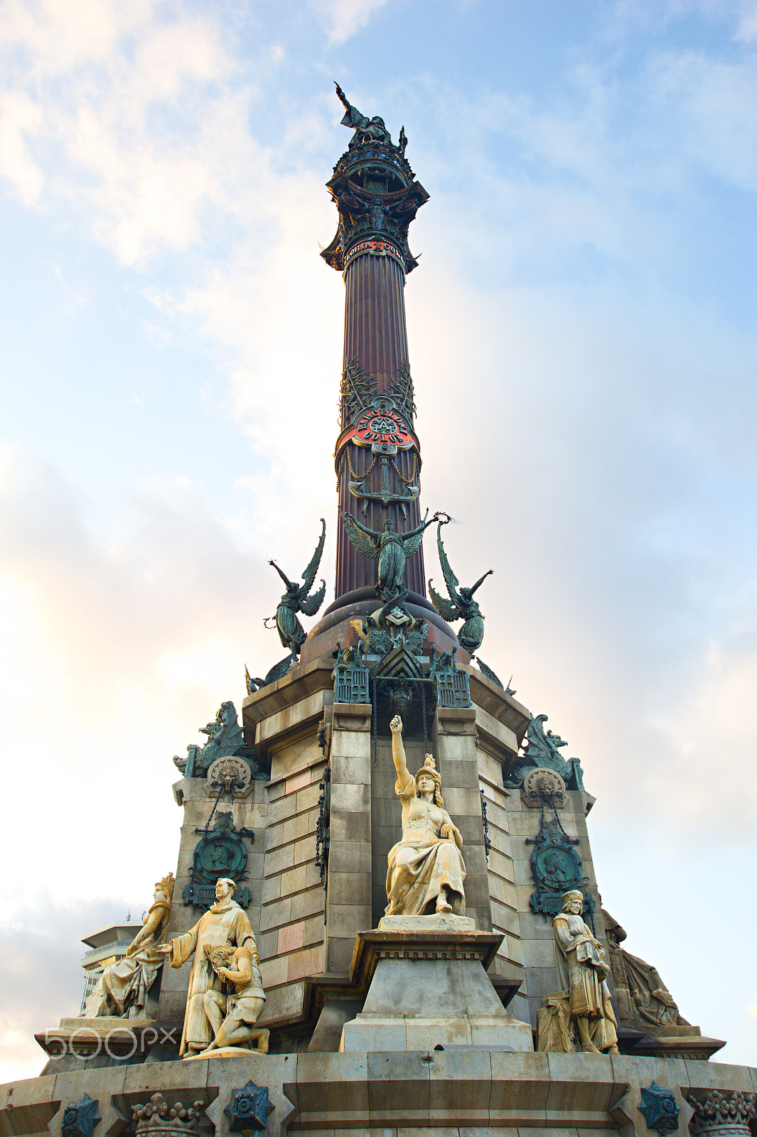 AF Zoom-Nikkor 28-80mm f/3.3-5.6G sample photo. The columbus monument in barcelona photography
