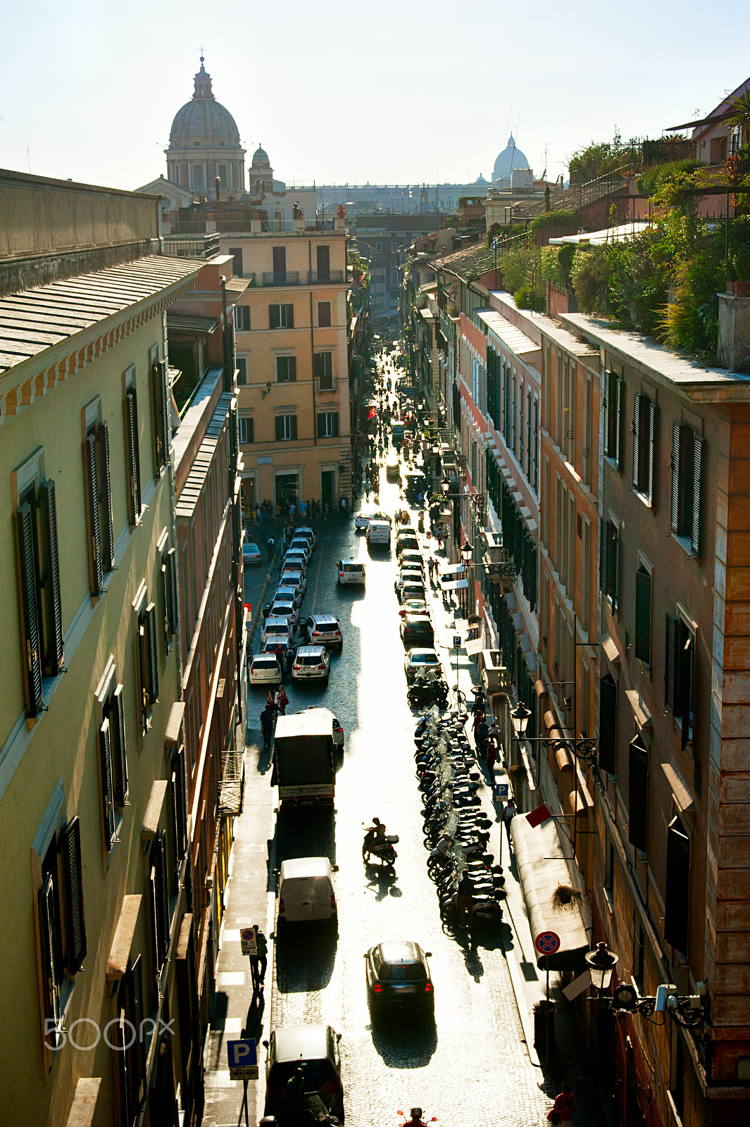 AF Zoom-Nikkor 28-80mm f/3.3-5.6G sample photo. Rome street photography