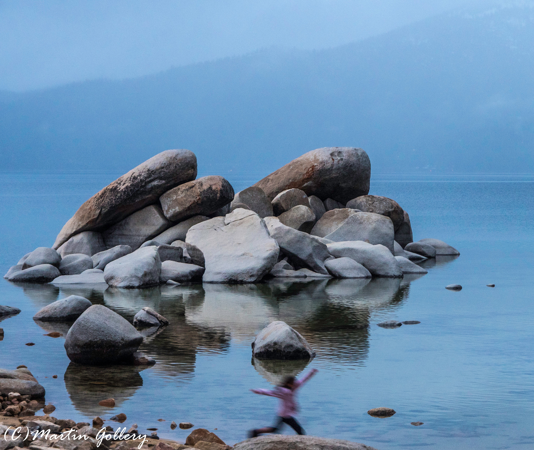 Olympus Zuiko Digital ED 12-60mm F2.8-4.0 SWD sample photo. Blue hour leap photography