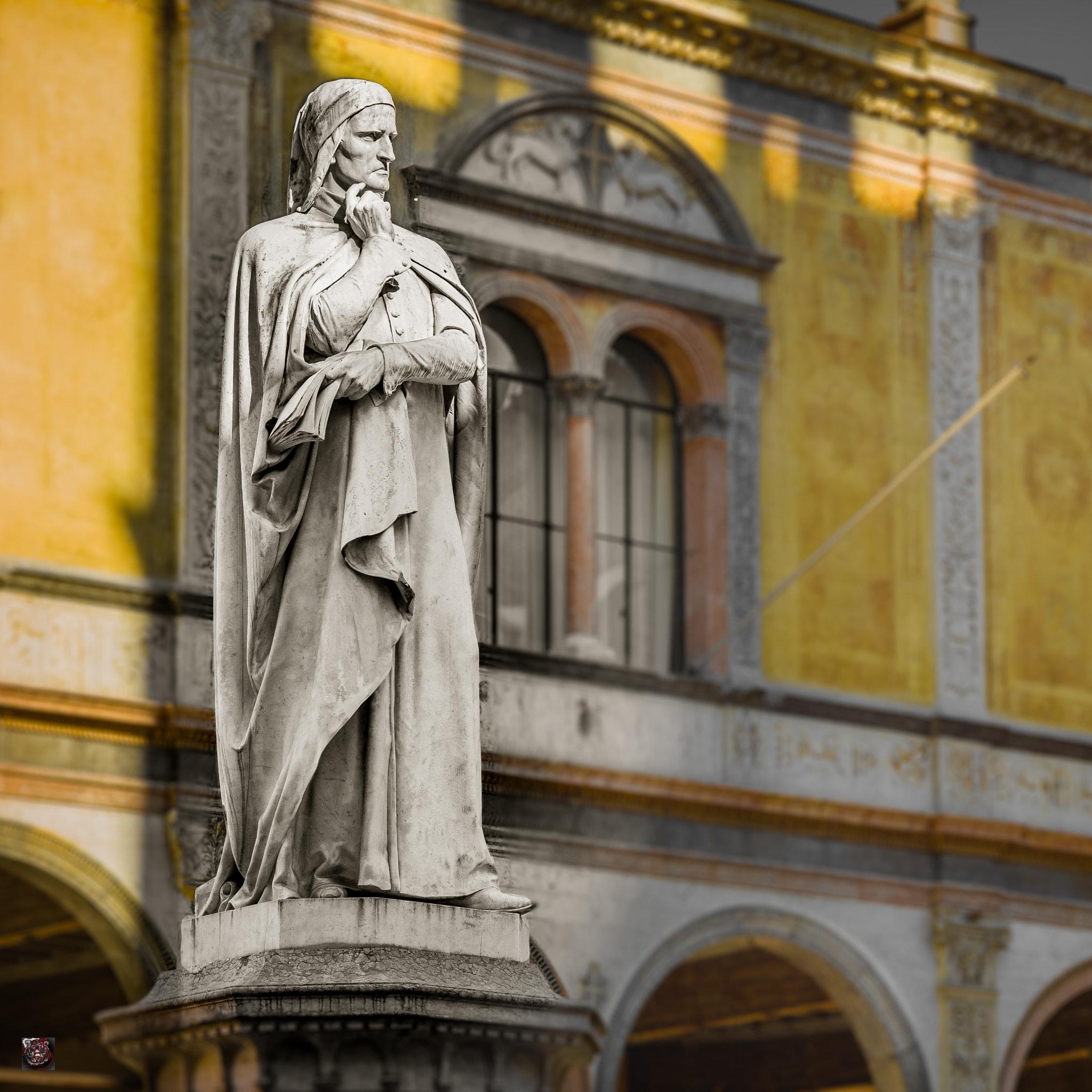 Leica M9 + Leica APO-Summicron-M 90mm F2 ASPH sample photo. North italy: verona - dante in town (dante alighieri, ca. 1265 - 1321, italian poet and philosopher) photography