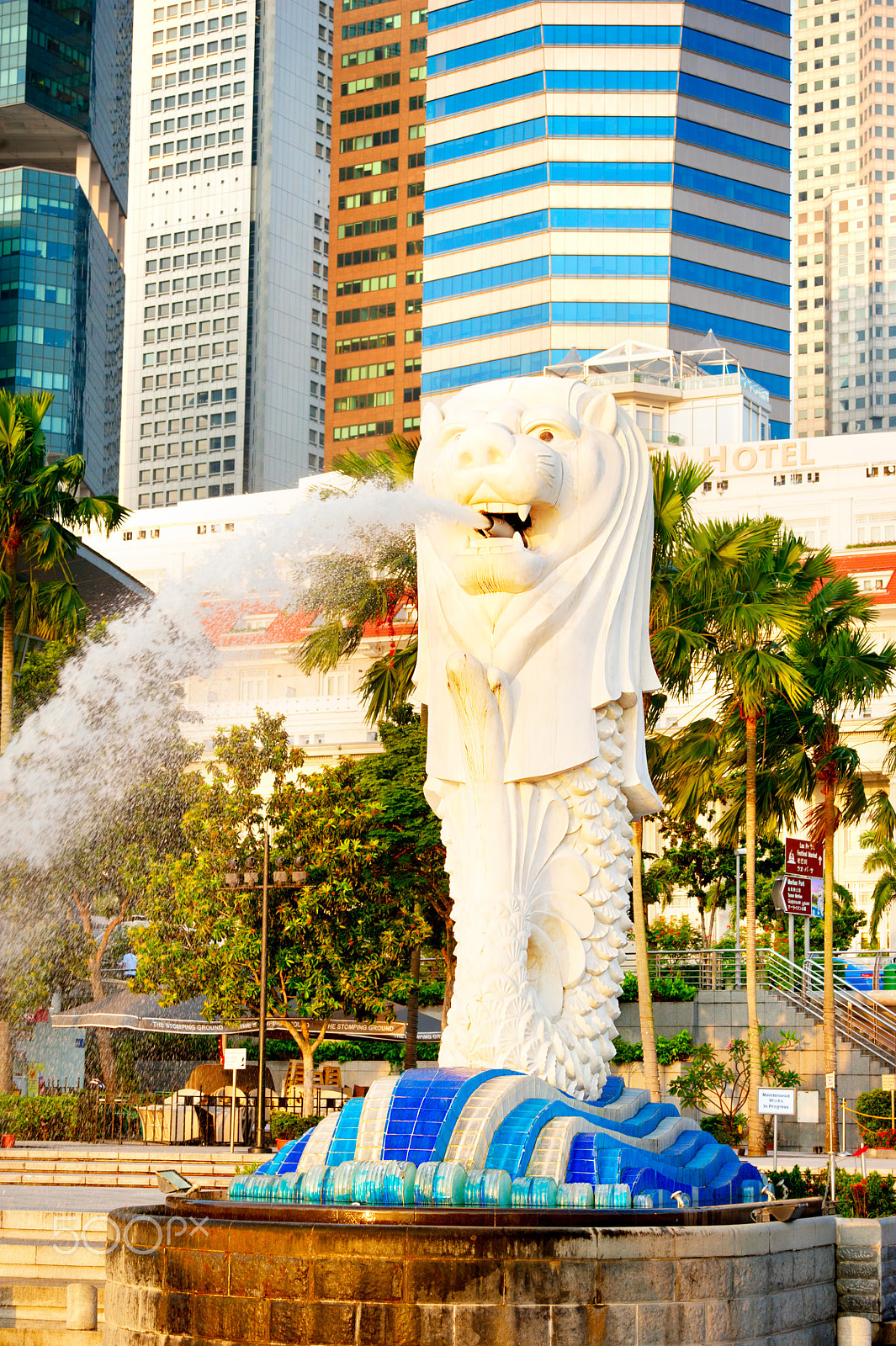 AF Zoom-Nikkor 28-80mm f/3.3-5.6G sample photo. Singaporemerlion photography