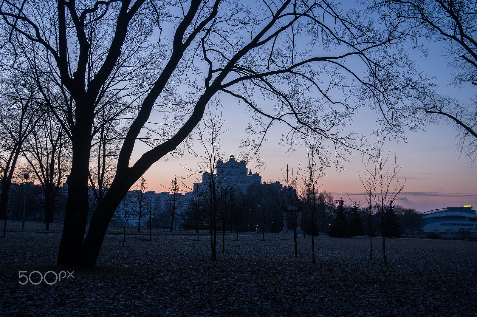 Sony E 18-200mm F3.5-6.3 OSS sample photo. Sunrise in minsk, belarus photography