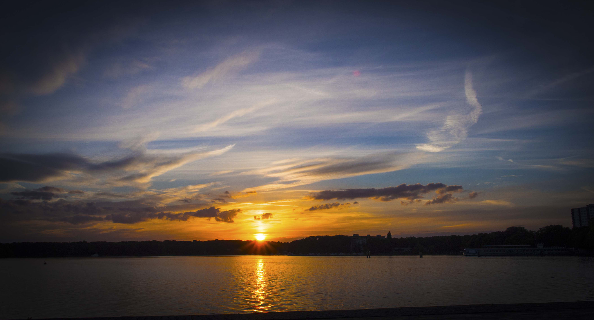 Olympus PEN E-PL5 + OLYMPUS M.12mm F2.0 sample photo. Sunset_in_tegel photography