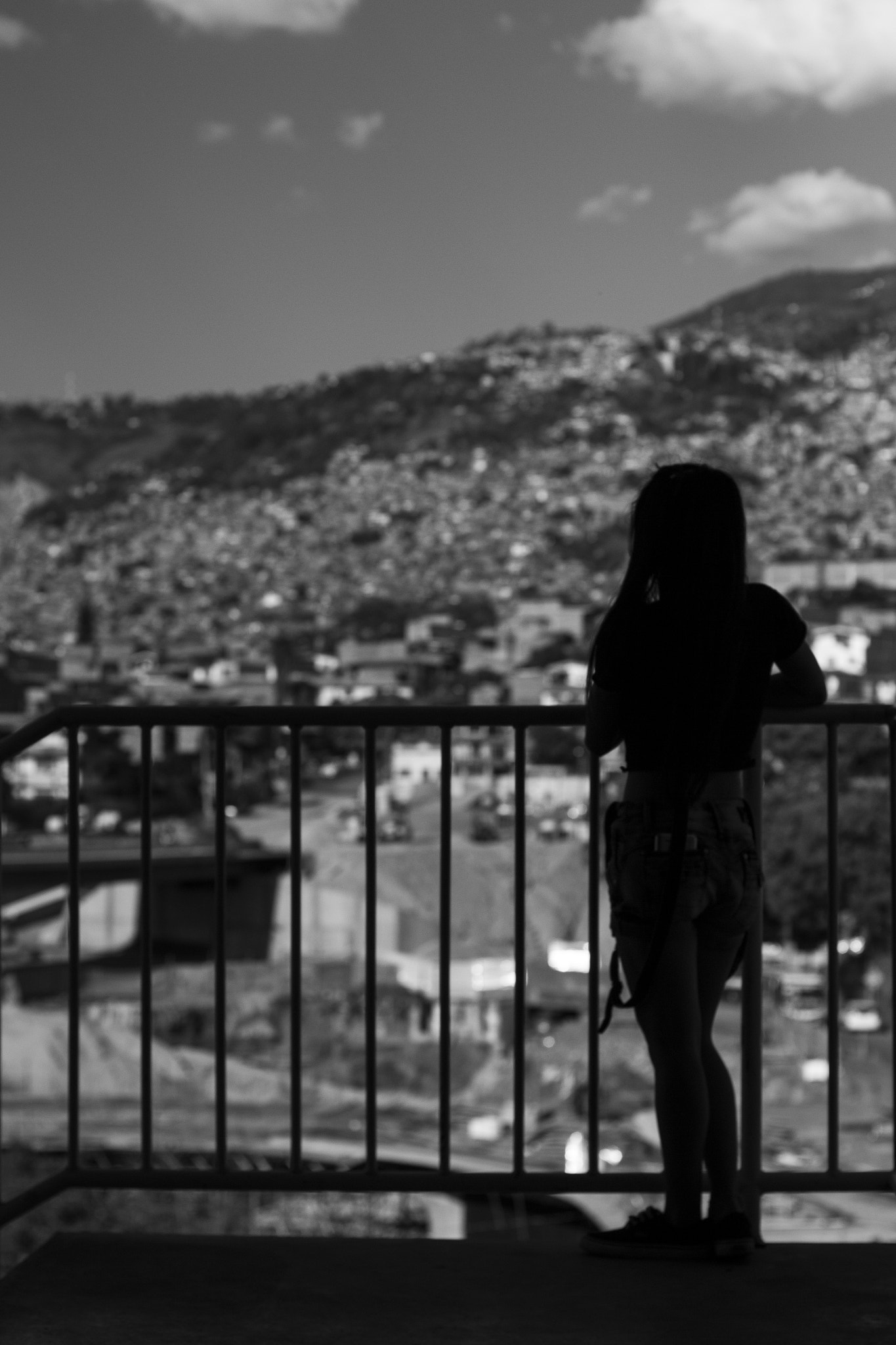 Canon EOS 700D (EOS Rebel T5i / EOS Kiss X7i) + Canon EF 50mm F1.4 USM sample photo. Blackandwhite photography