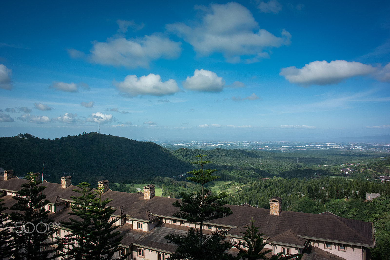 Nikon 1 V3 + Nikon 1 Nikkor 10mm F2.8 sample photo. Tagaytay highlands photography