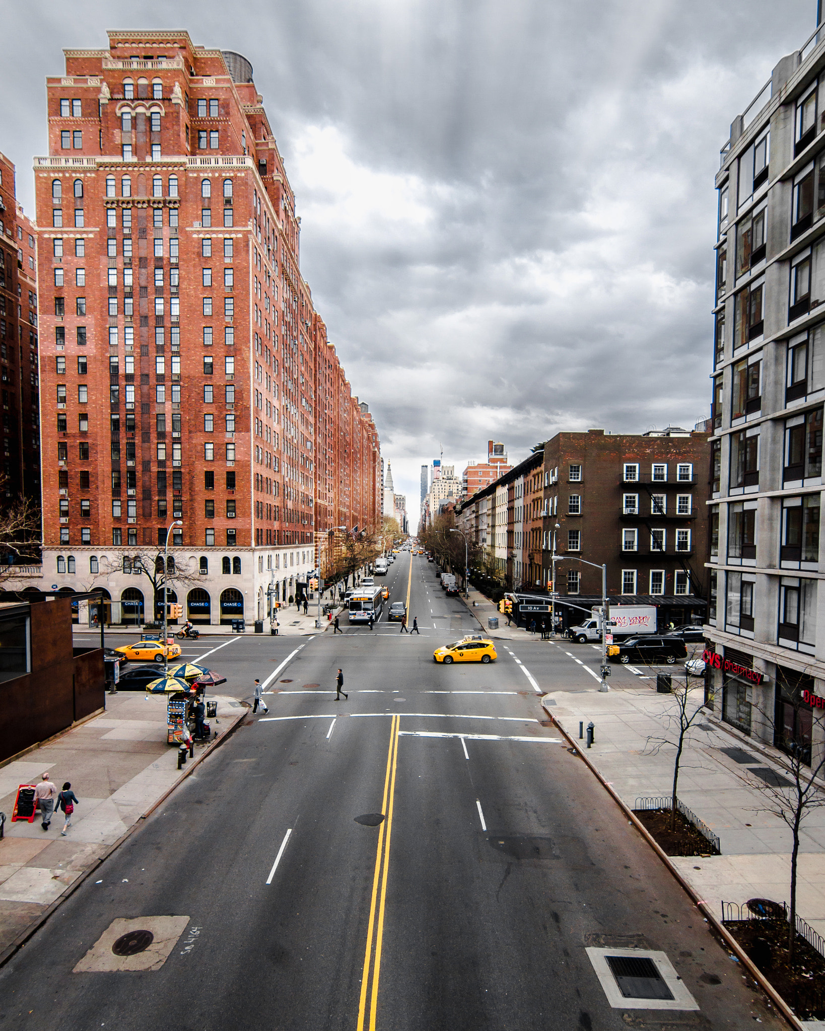 Canon EOS 1200D (EOS Rebel T5 / EOS Kiss X70 / EOS Hi) sample photo. Nyc streets photography