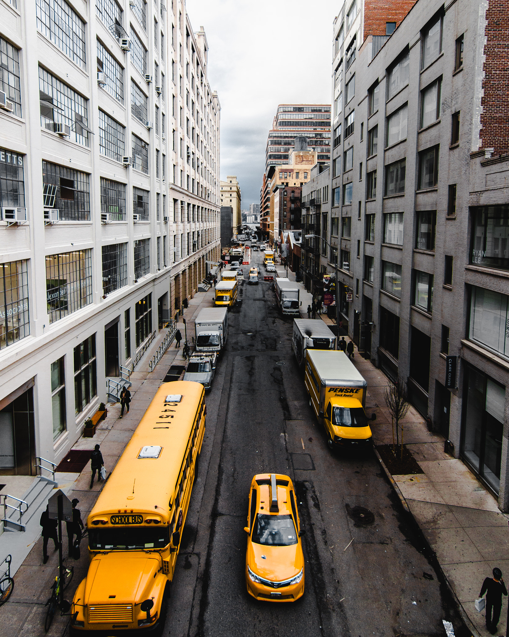 Canon EOS 1200D (EOS Rebel T5 / EOS Kiss X70 / EOS Hi) sample photo. Nyc streets 2 photography