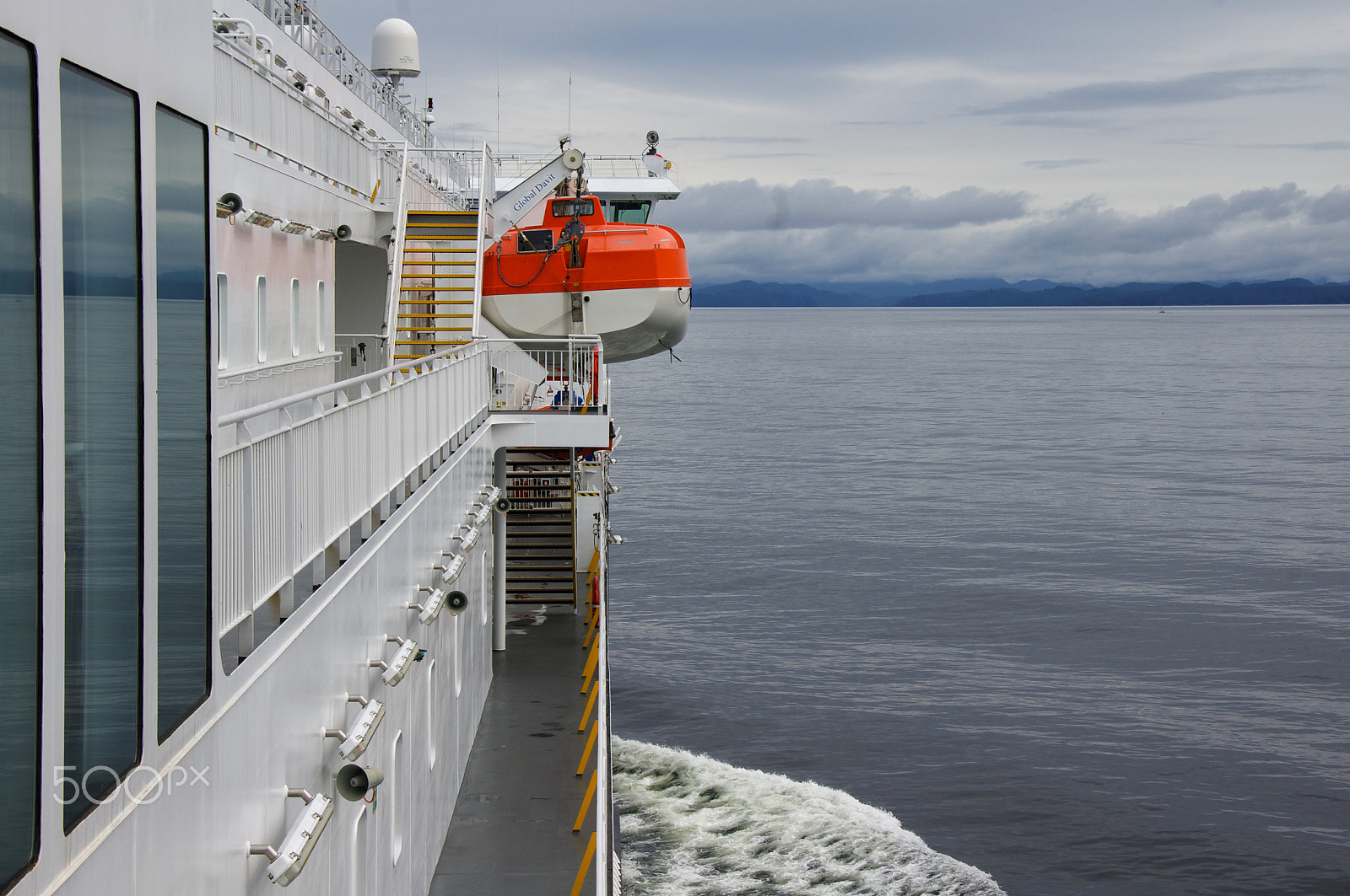 Sony Alpha DSLR-A580 sample photo. Inside passage photography