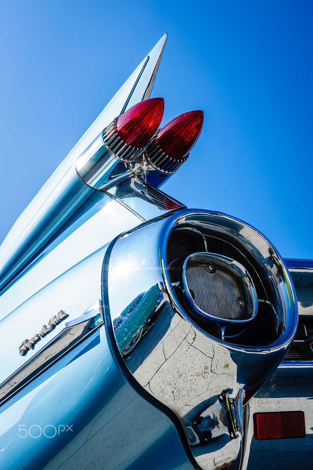 Sony SLT-A77 + Sony DT 35mm F1.8 SAM sample photo. Cadillac coupe deville photography