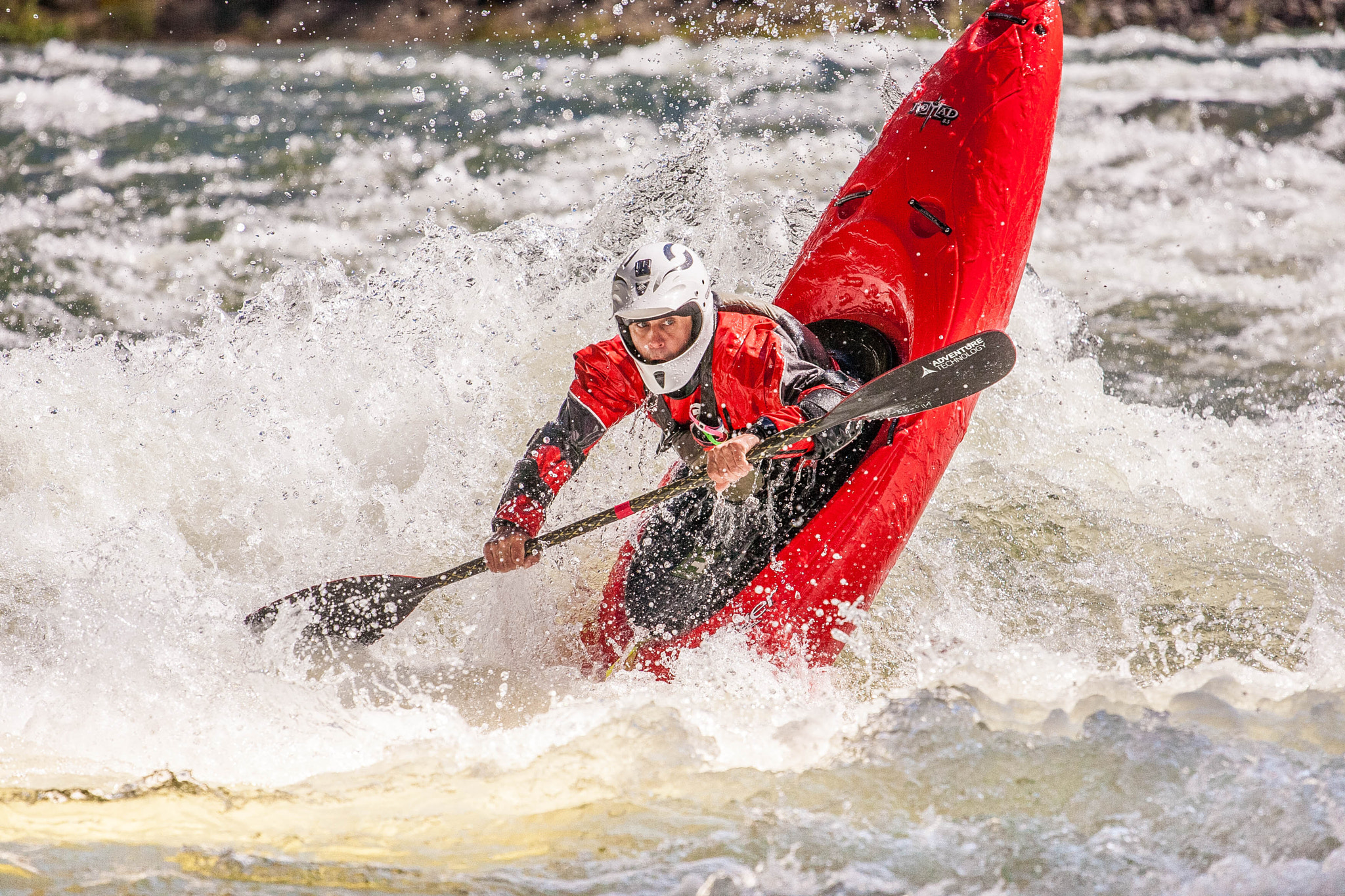 Canon EOS-1D Mark II N + Canon EF 70-200mm F4L USM sample photo. Extreme sport photography