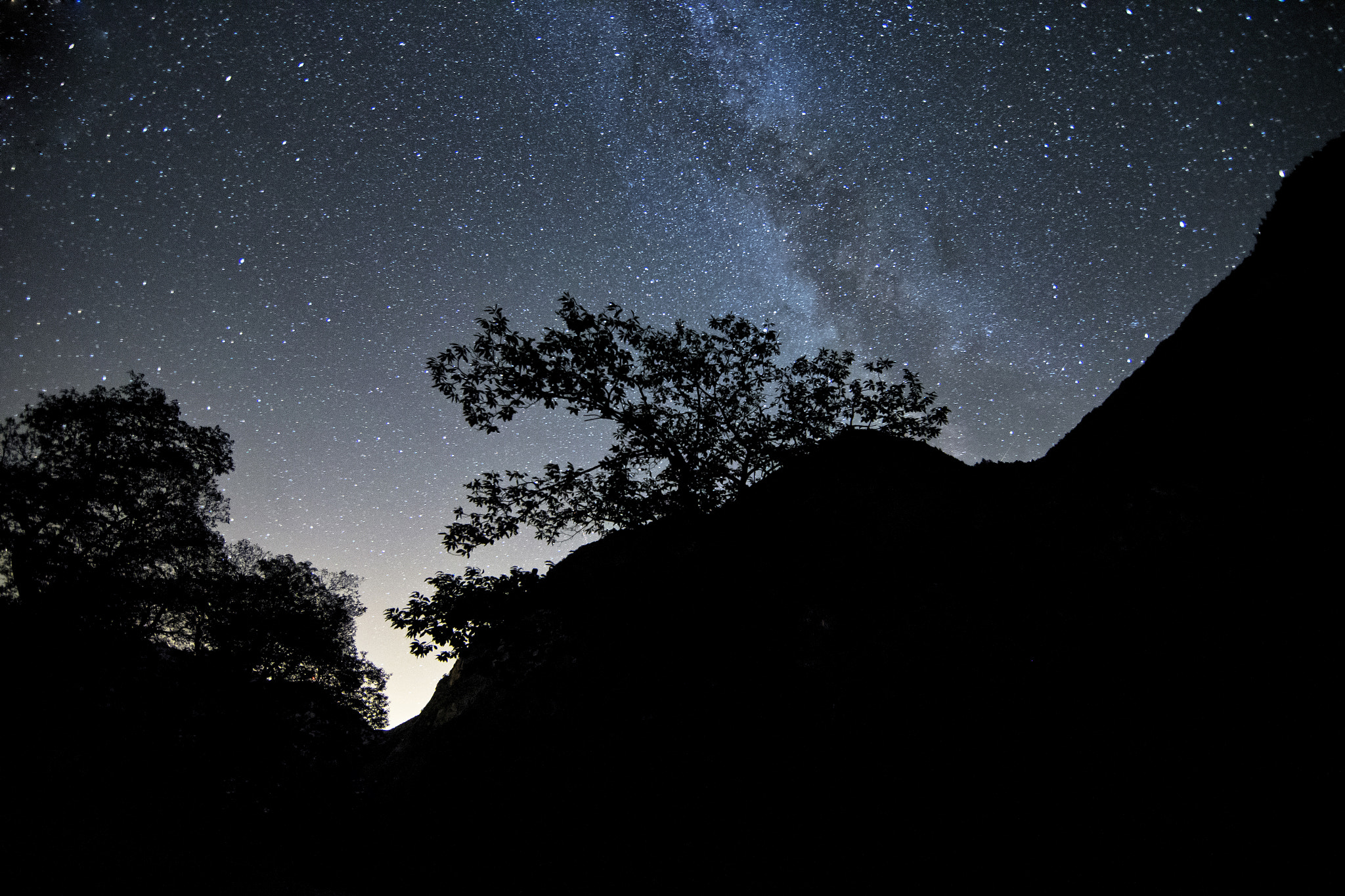 Canon EF 14mm F2.8L II USM sample photo. Ticino photography