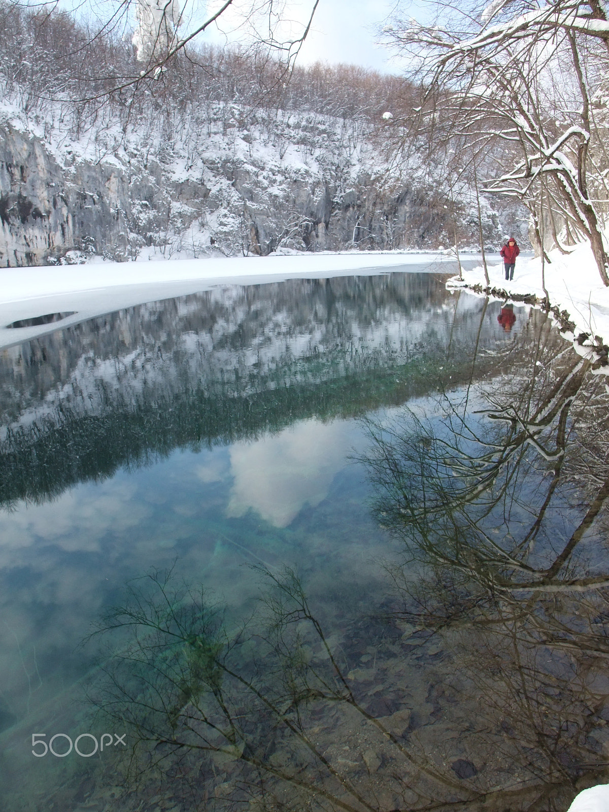 Fujifilm FinePix F200EXR sample photo. Plitvice in the winter, croatia photography