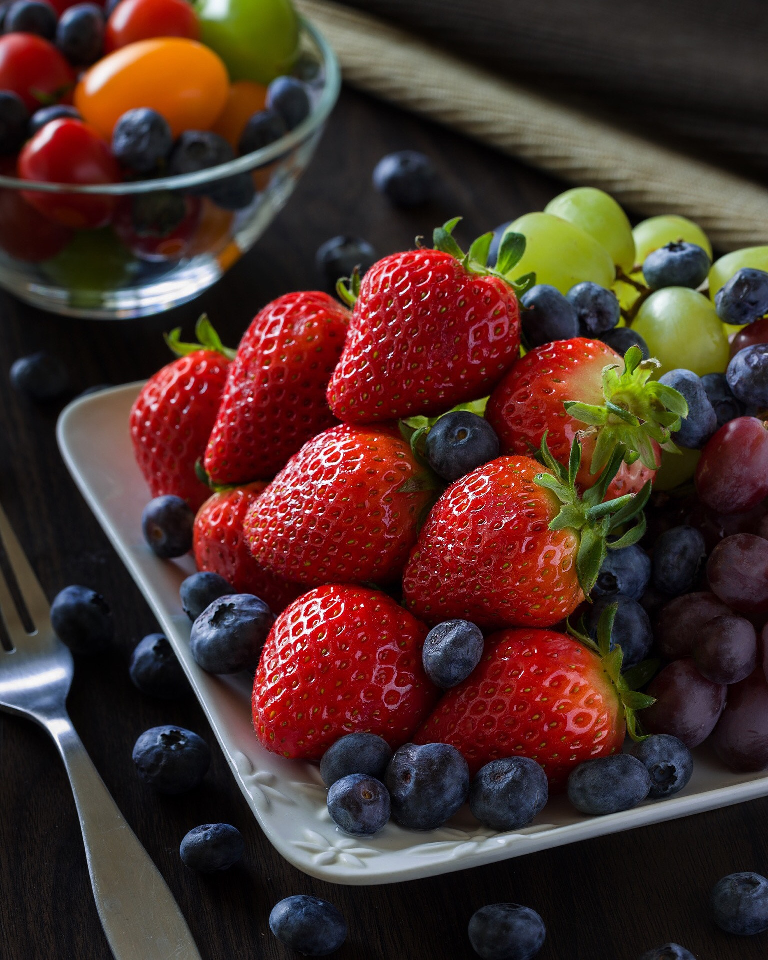 Canon EOS-1Ds Mark III sample photo. Strawberry time～ photography